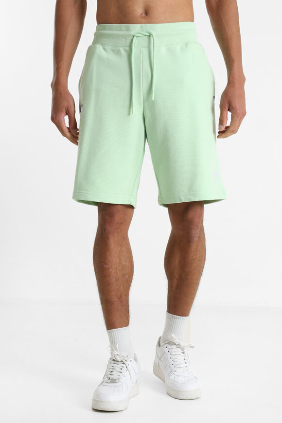 47 Brand Base Runner Emb Helix Sweatshorts | Aloe | Herren  | M von 47 Brand