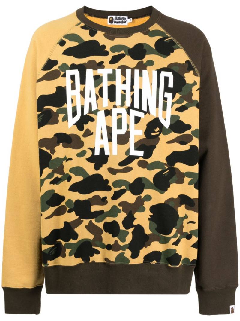 A BATHING APE® Camo Crazy cotton sweatshirt - Yellow von A BATHING APE®