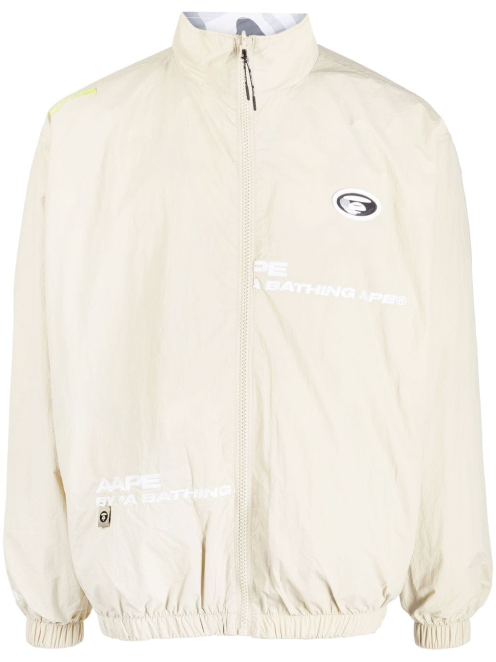 AAPE BY *A BATHING APE® logo-print lightweight jacket - Neutrals von AAPE BY *A BATHING APE®