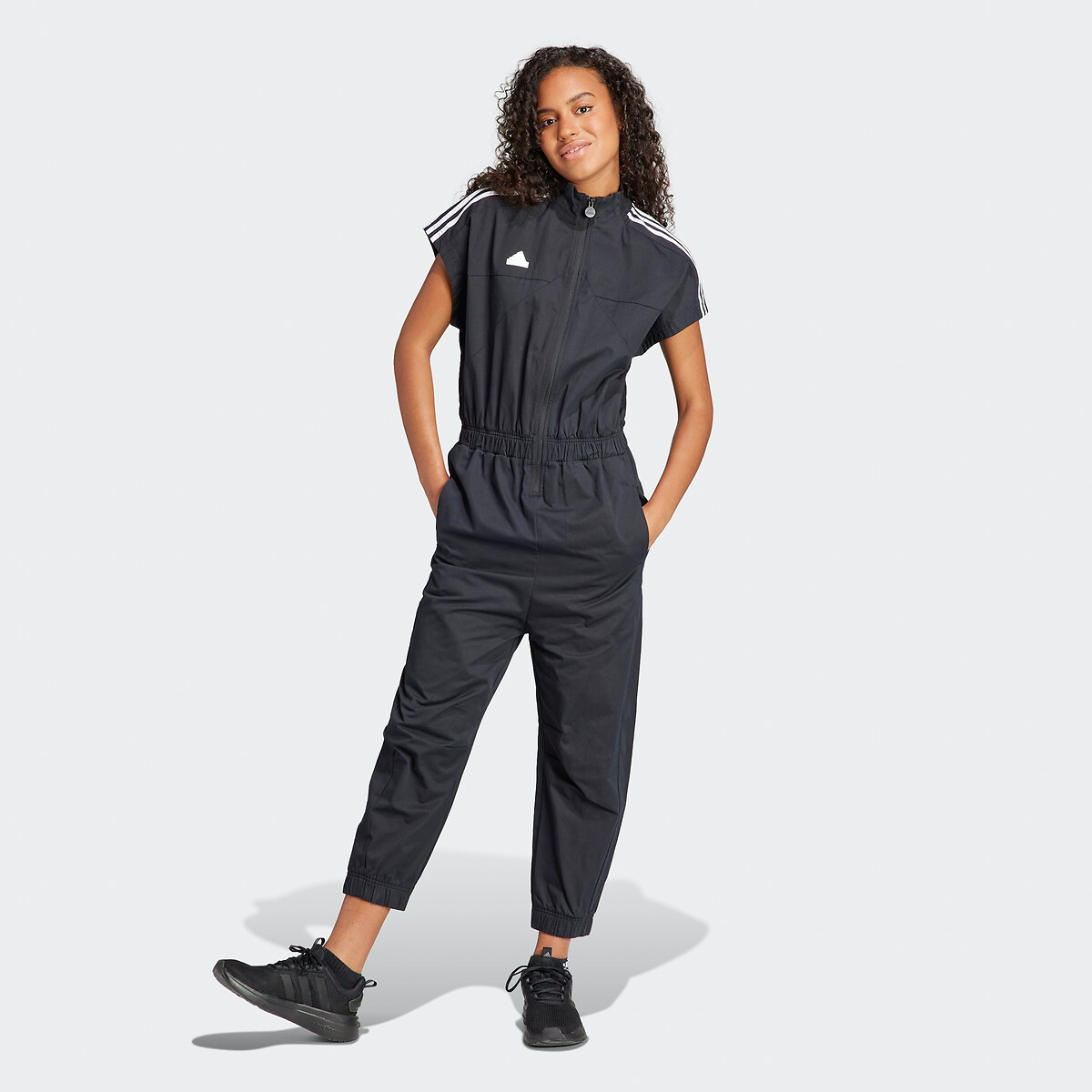 Overall Tiro Woven Loose mit kurzen Ärmeln von ADIDAS SPORTSWEAR