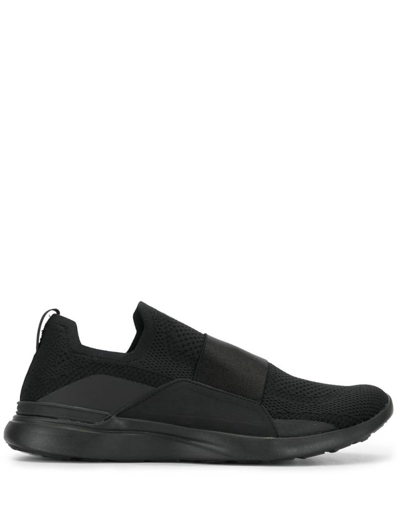 APL: ATHLETIC PROPULSION LABS knitted contrast panel sneakers - Black von APL: ATHLETIC PROPULSION LABS