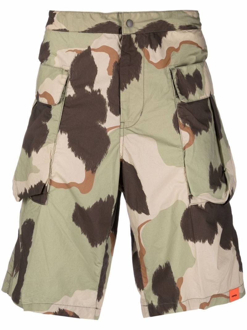 ASPESI camouflage-print cargo shorts - Green von ASPESI