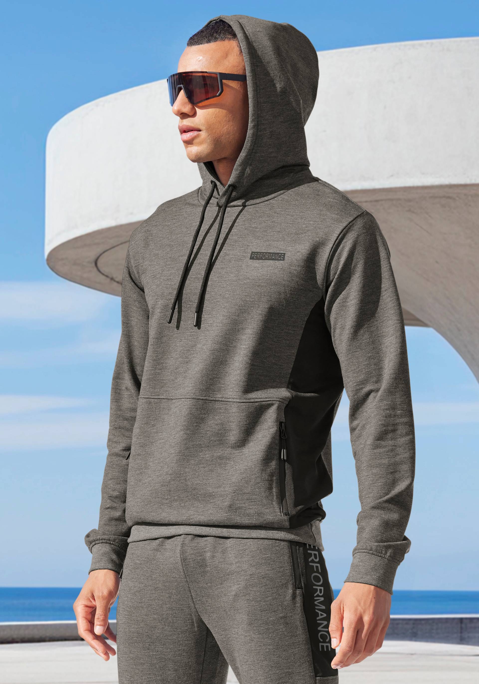 AUTHENTIC LE JOGGER Kapuzenpullover »- Sport-Hoodie« von AUTHENTIC LE JOGGER