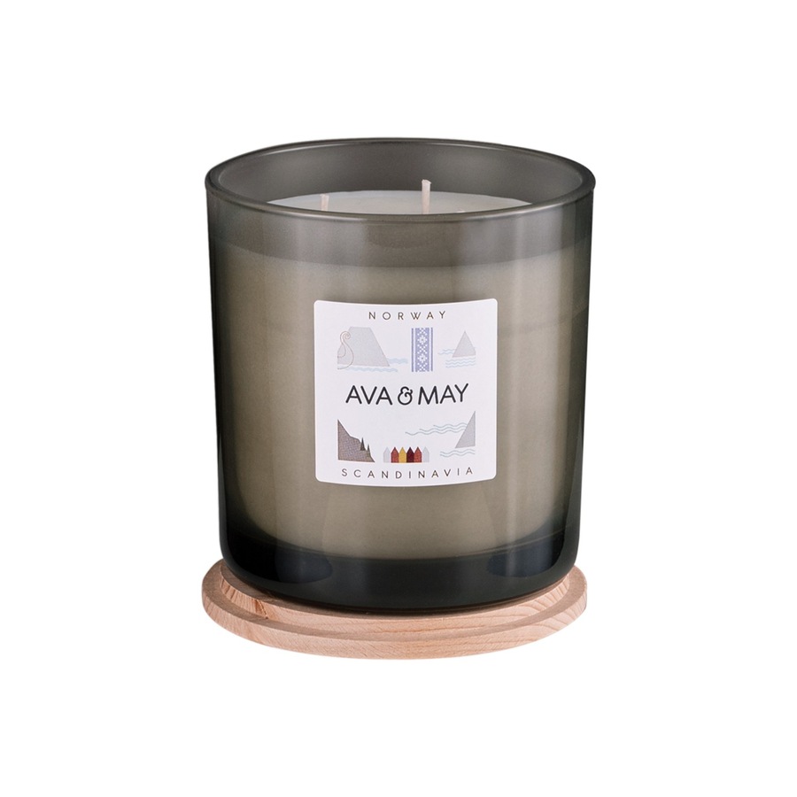 AVA & MAY AVA & MAY Norwegen Große Duftkerze kerze 500.0 g AVA & MAY AVA & MAY Norwegen Große Duftkerze kerze 500.0 g von AVA & MAY