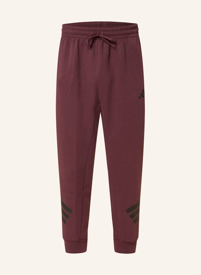 Adidas Sweatpants Future Icons Three Stripes rot von Adidas