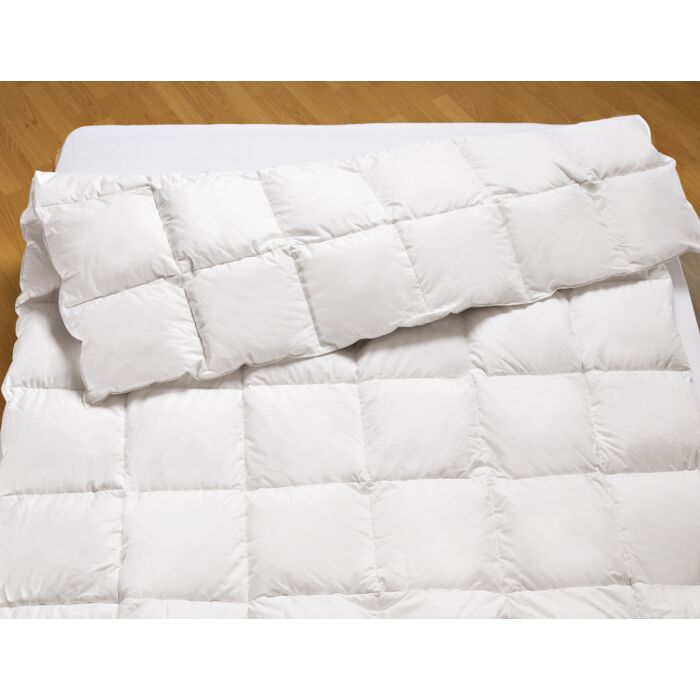 Waschbares Karo-Daunenduvet in Schweizer Qualität – 200x210 cm von Albis