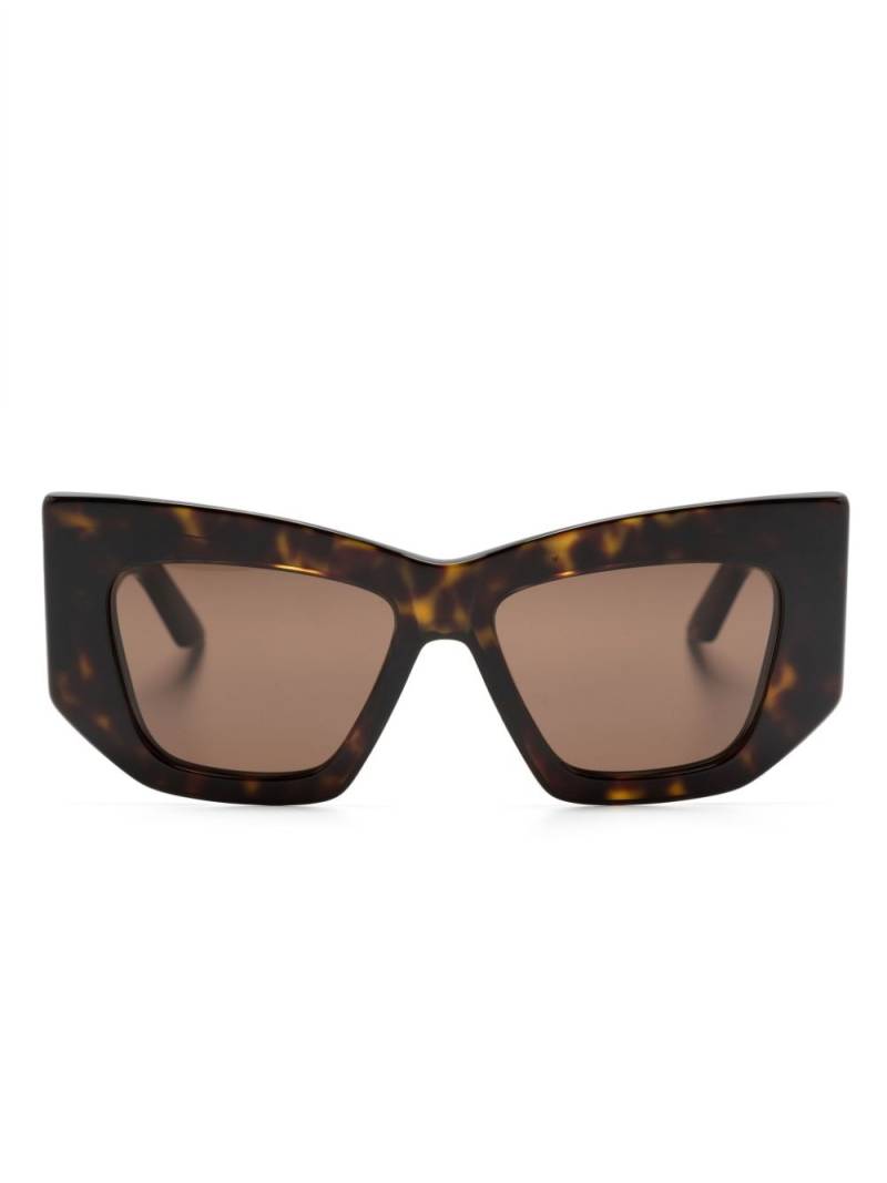 Alexander McQueen Eyewear tortoiseshell geometric-frame sunglasses - Brown von Alexander McQueen Eyewear
