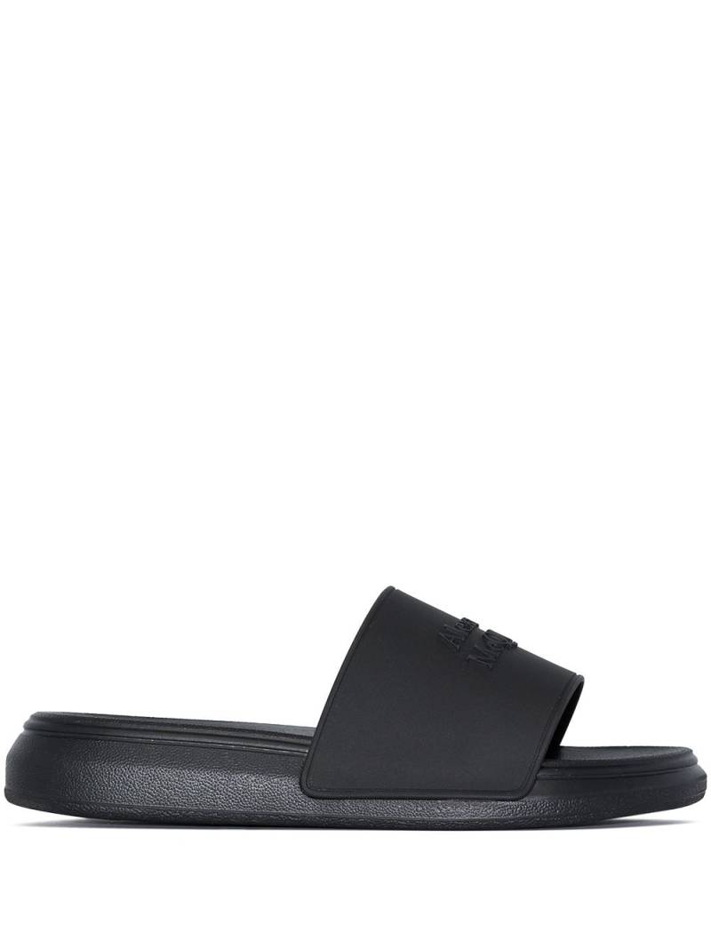 Alexander McQueen logo detail slide sandals - Black von Alexander McQueen