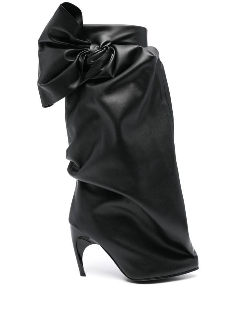 Alexander McQueen Armadillo bow-detail boots - Black von Alexander McQueen