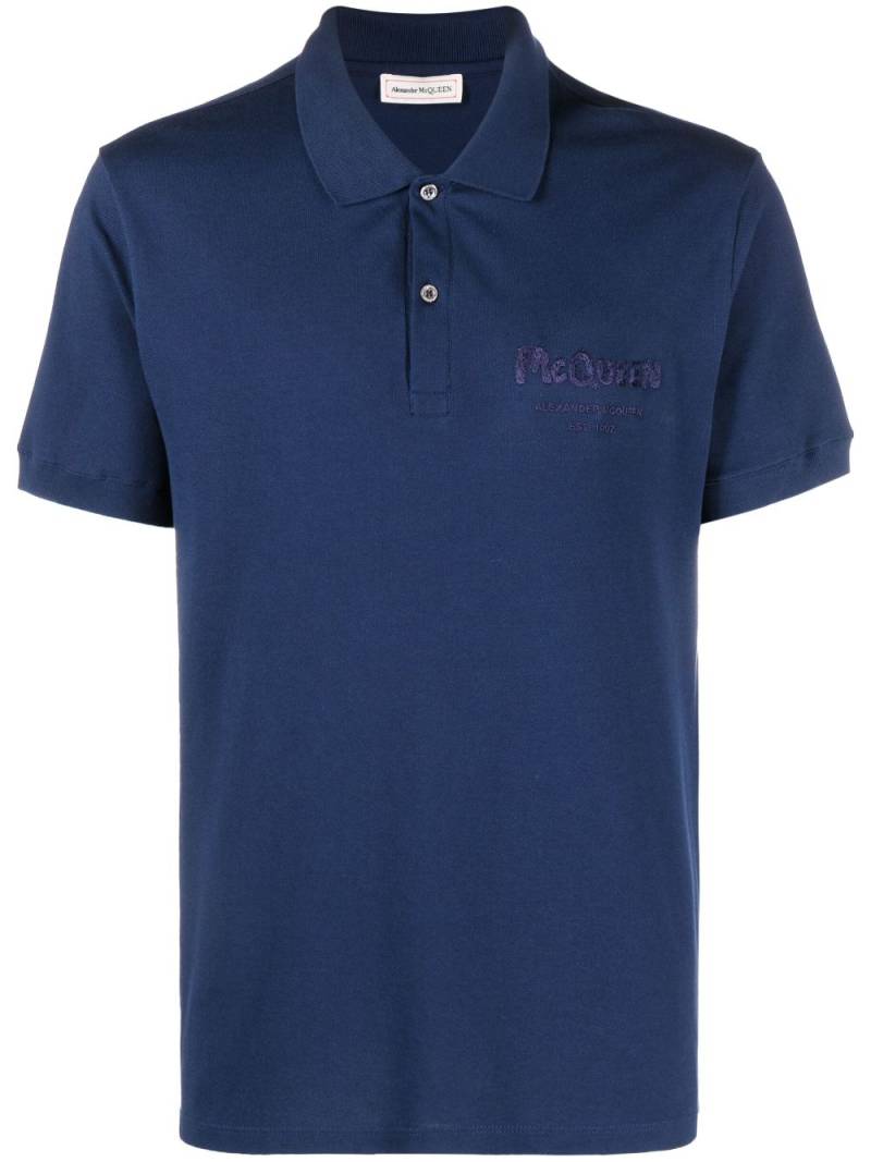 Alexander McQueen Graffiti-embroidered piqué polo shirt - Blue von Alexander McQueen