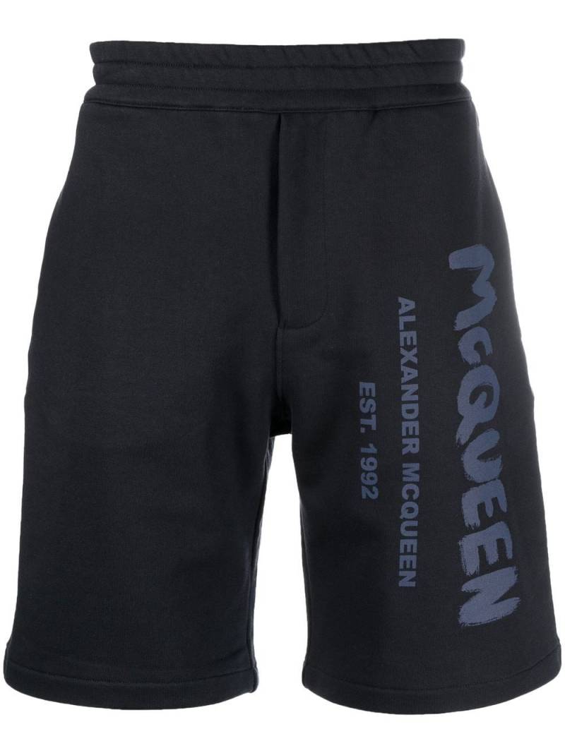 Alexander McQueen Graffiti-print Bermuda shorts - Blue von Alexander McQueen