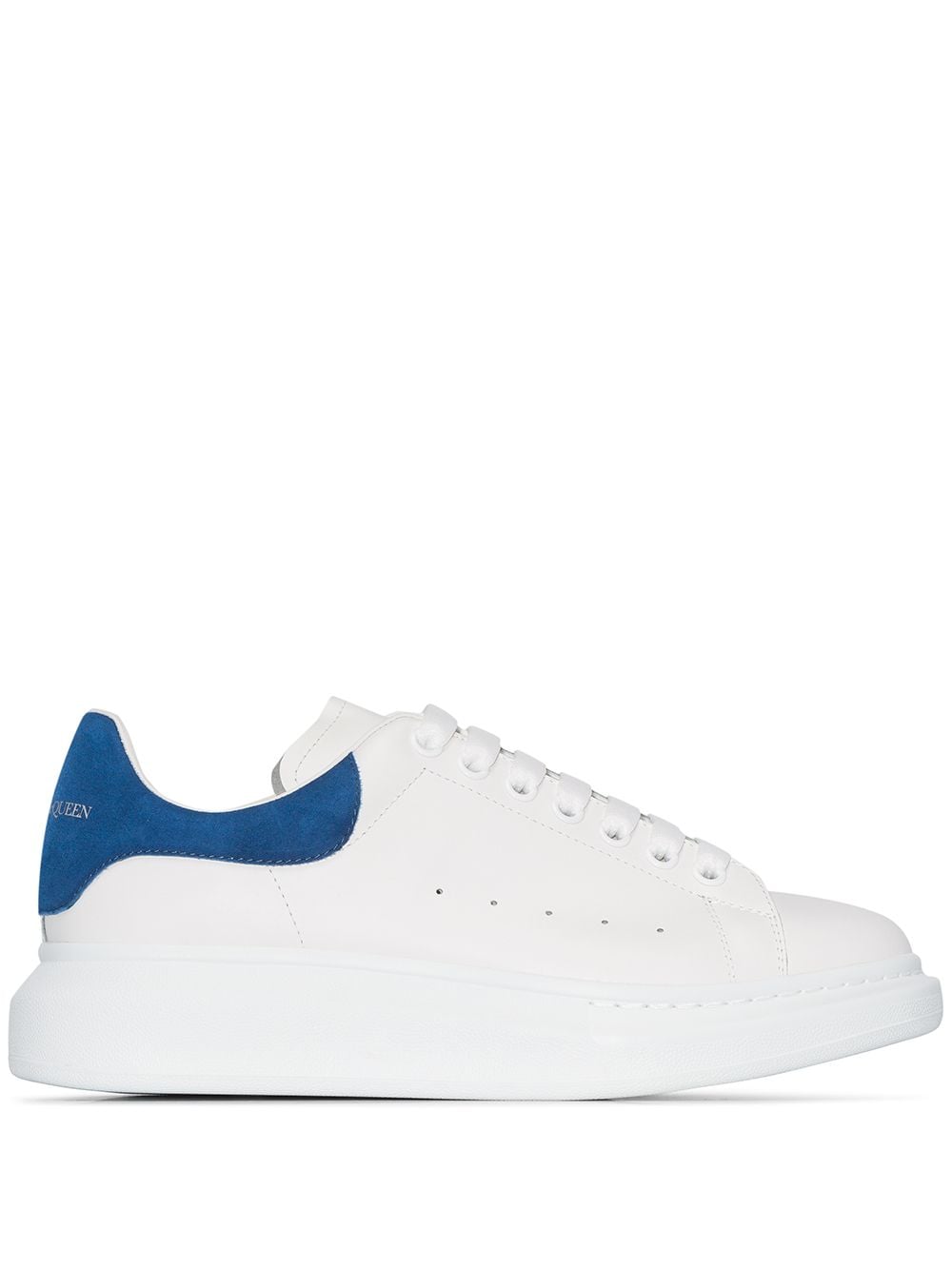 Alexander McQueen Oversized low-top sneakers - White von Alexander McQueen