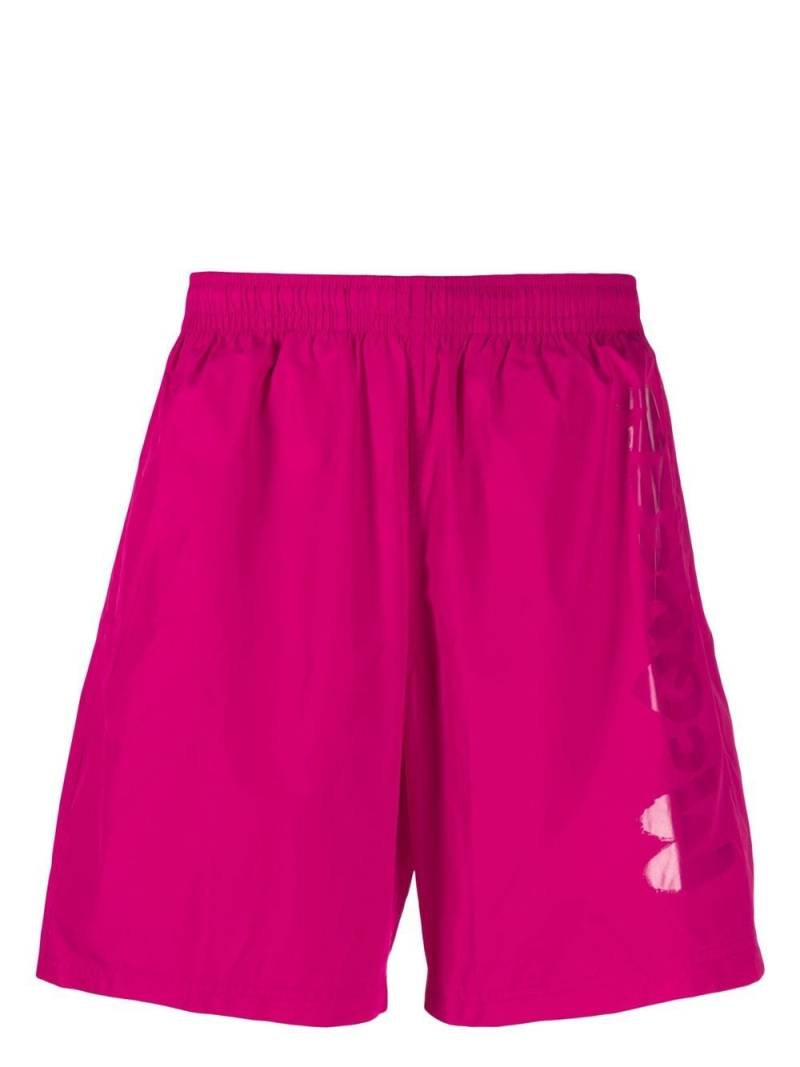 Alexander McQueen logo-print swim shorts - Pink von Alexander McQueen
