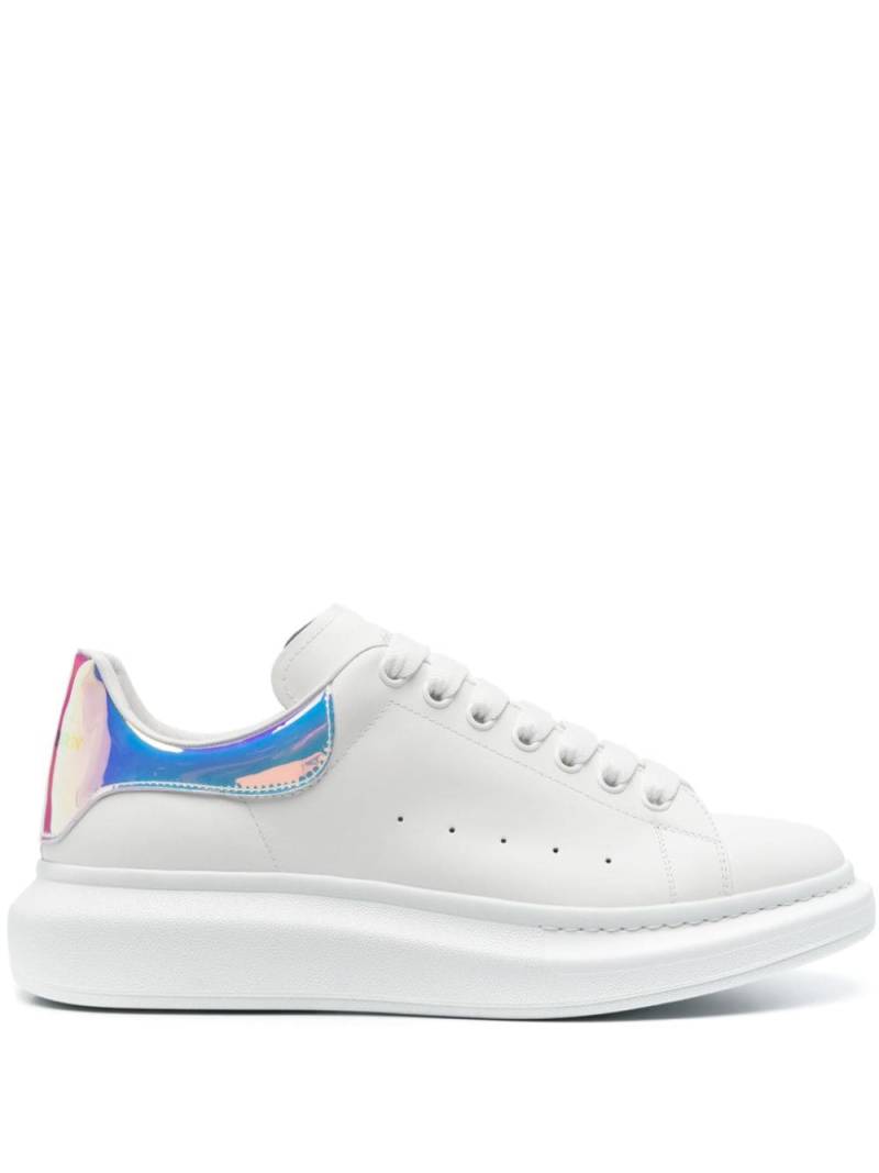 Alexander McQueen oversized sole sneakers - White von Alexander McQueen