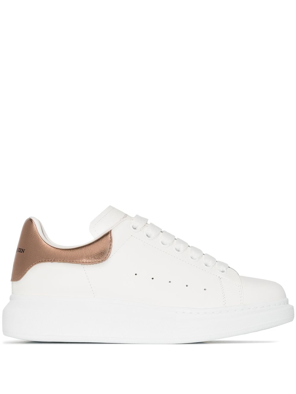 Alexander McQueen Oversized leather sneakers - White von Alexander McQueen