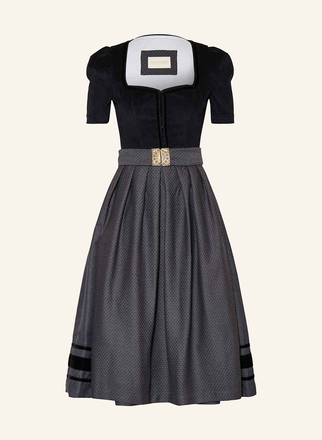 Alpenherz Dirndl schwarz Alpenherz Dirndl schwarz von AlpenHERZ