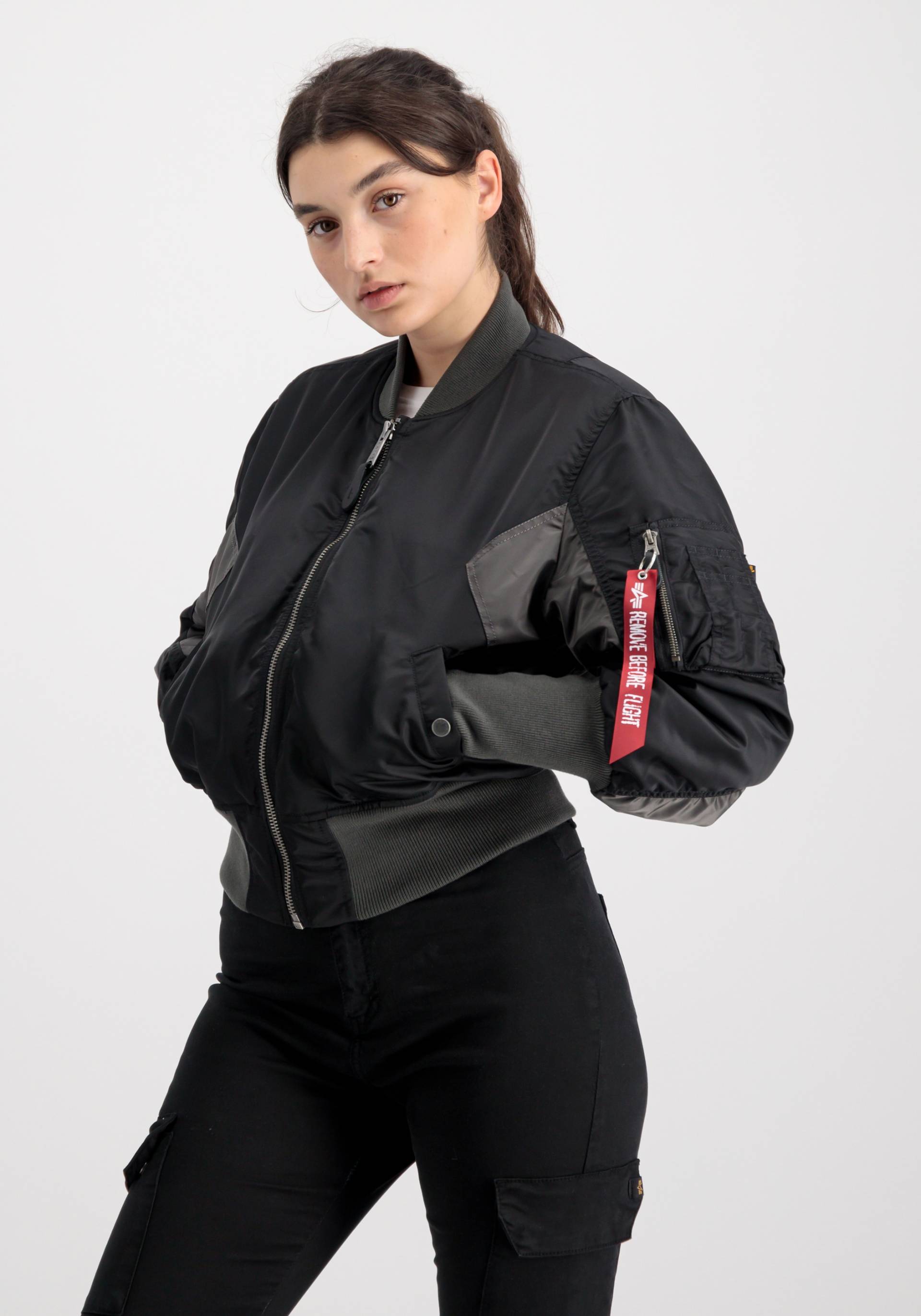 Alpha Industries Bomberjacke »ALPHA INDUSTRIES Women - Bomber & Flight Jackets MA-1 Cyber Wmn« von Alpha Industries