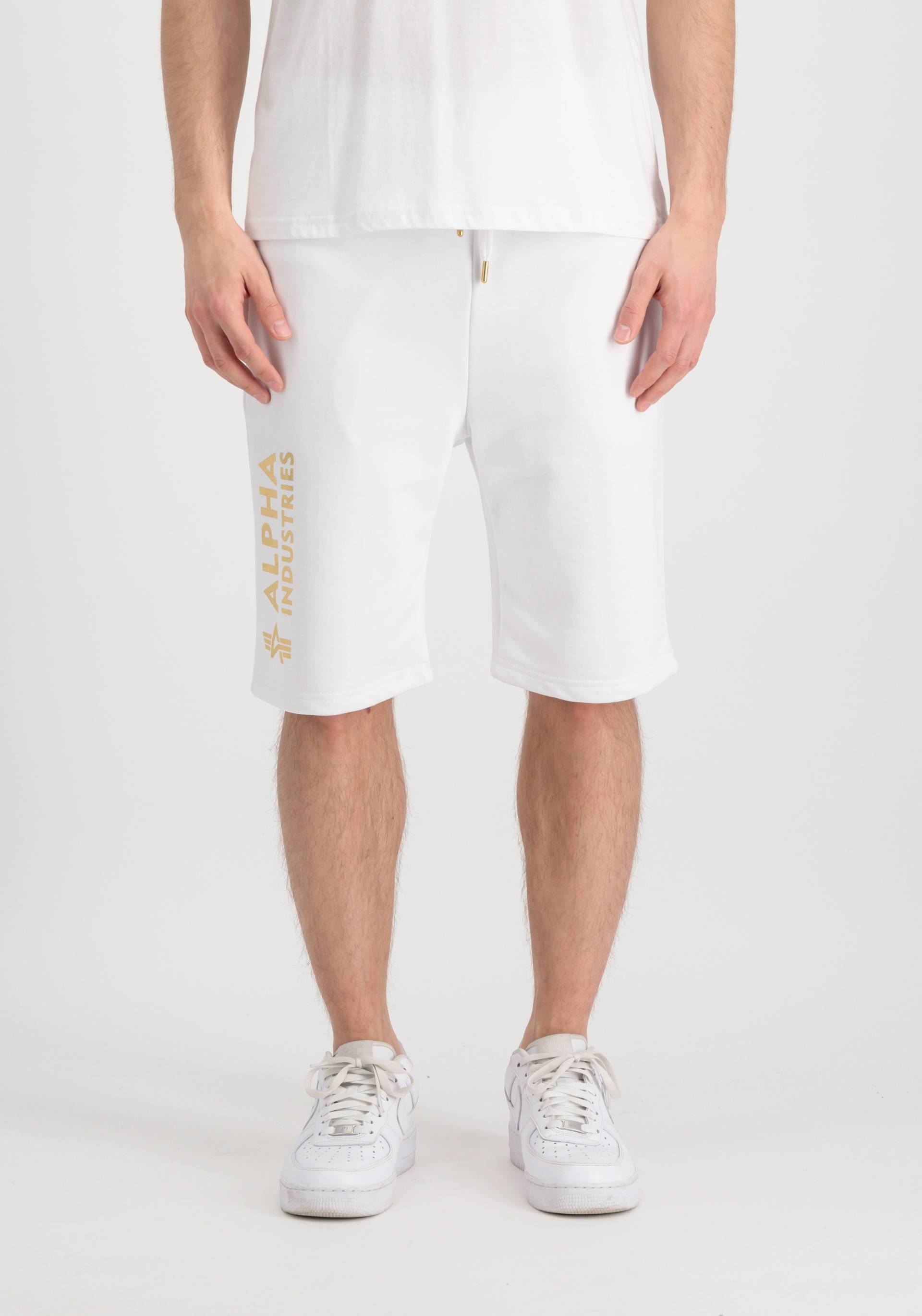 Alpha Industries Sweatshorts »ALPHA INDUSTRIES Men - Shorts Basic Short AI Foil Print« von Alpha Industries