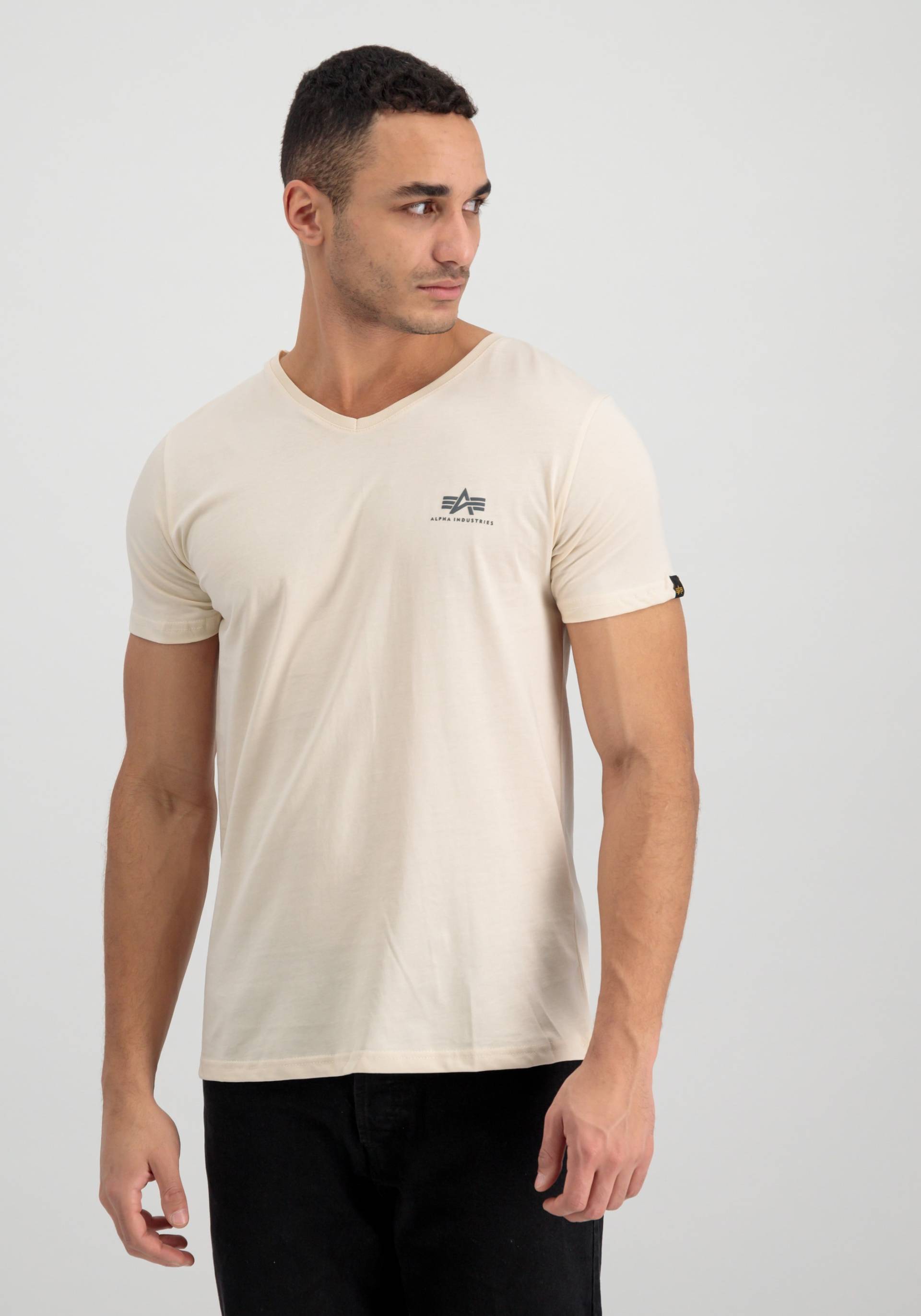 Alpha Industries T-Shirt »ALPHA INDUSTRIES Men - T-Shirts Basic V-Neck T Small Logo« von Alpha Industries