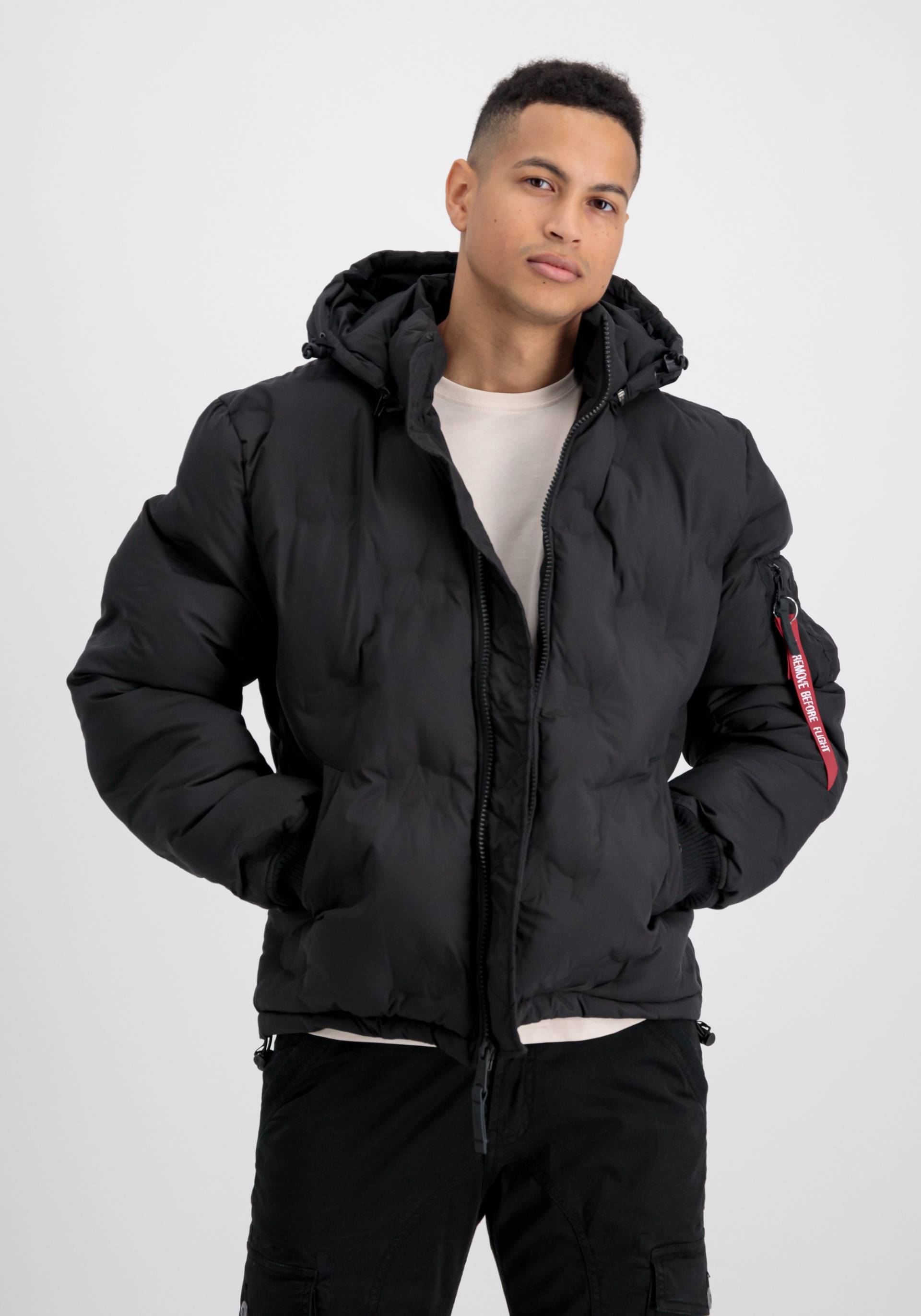 Alpha Industries Winterjacke »ALPHA INDUSTRIES Men - Parka & Winter Jackets Hooded Logo Puffer« von Alpha Industries