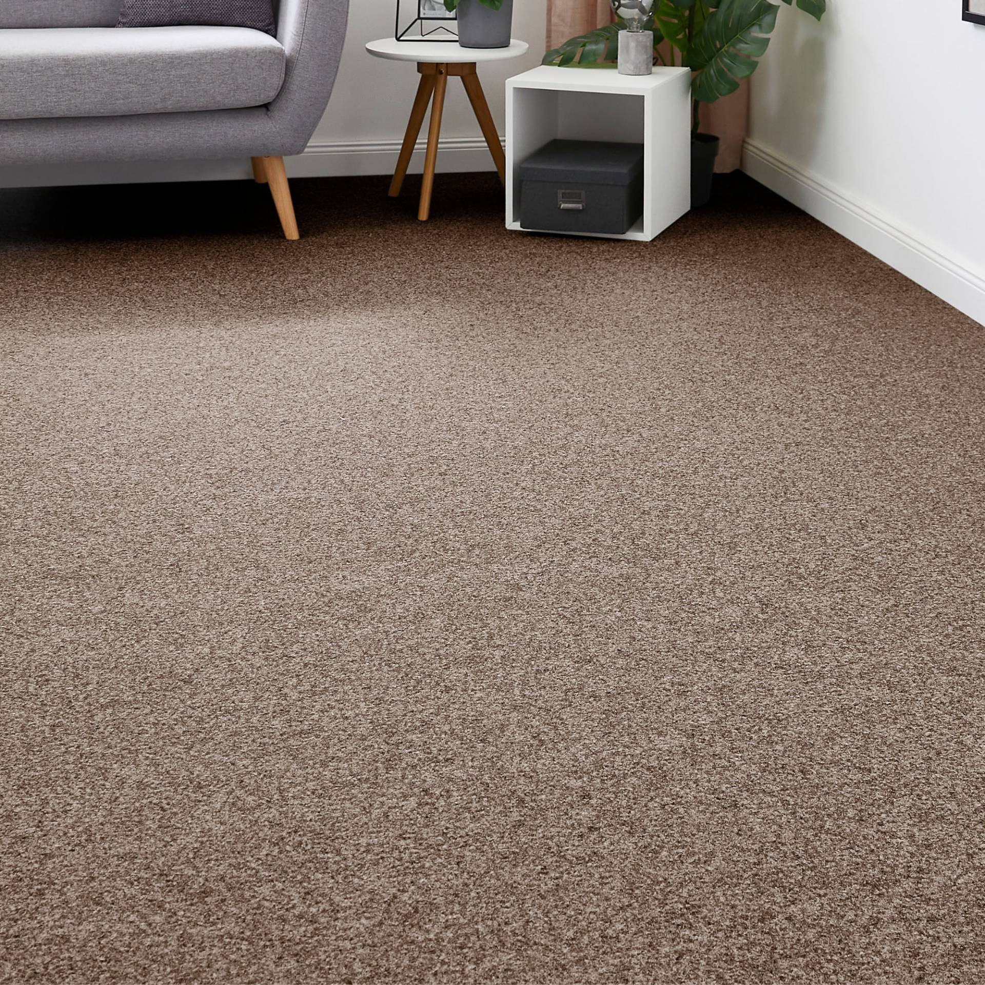 Andiamo Teppichboden »Invitay, Nadelvlies, Made in Belgium«, rechteckig, 5 mm Höhe, melierte Optik, Breite 200 cm oder 400 cm, robust & strapazierfähig von Andiamo