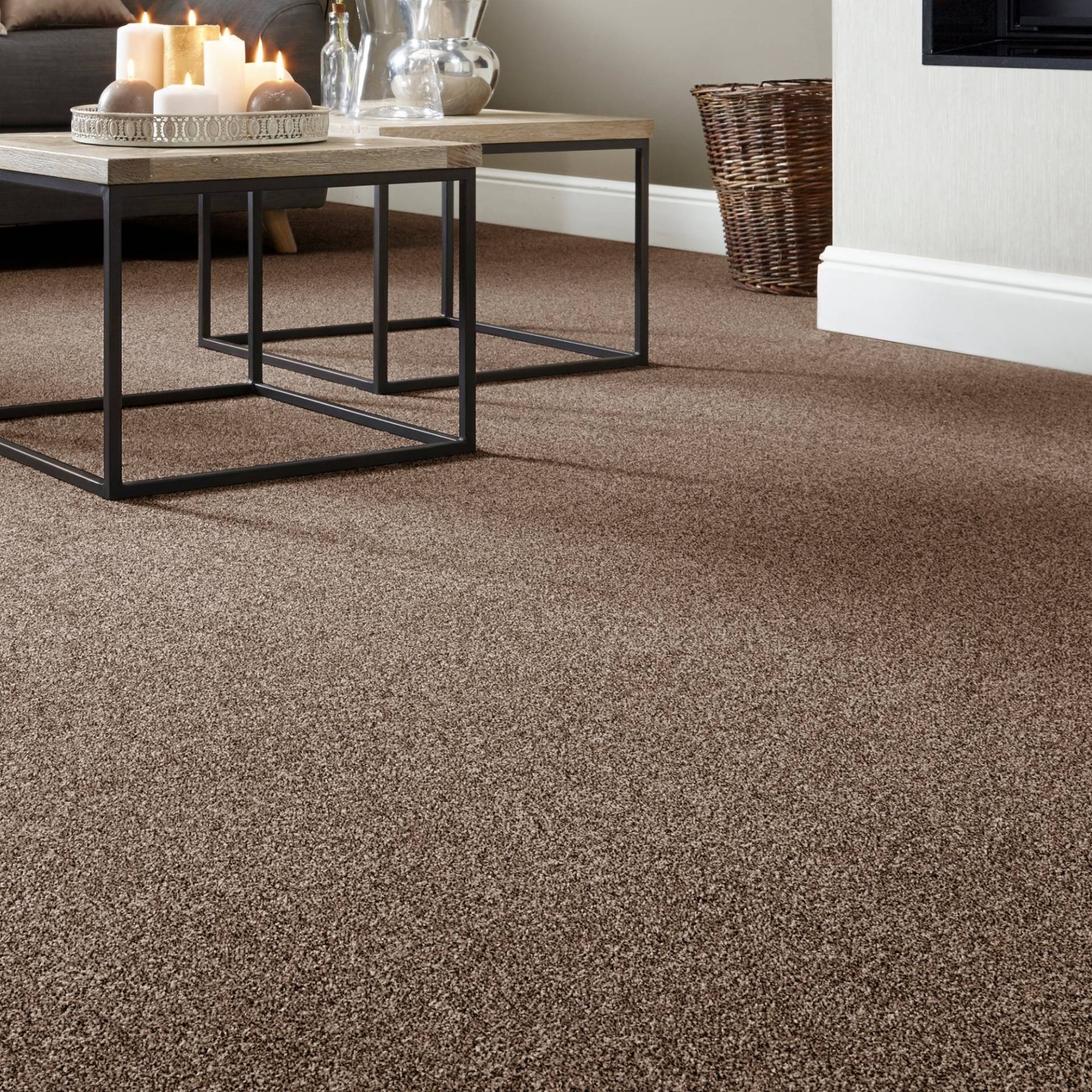 Andiamo Teppichboden »Velours Fiona, Made in Belgium«, rechteckig, 4,5 mm Höhe, meliert, Breite 400 cm oder 500 cm, strapazierfähig & pflegeleicht Andiamo Teppichboden »Velours Fiona, Made in Belgium«, rechteckig, 4,5 mm Höhe, meliert, Breite 400 cm oder 500 cm, strapazierfähig & pflegeleicht von Andiamo
