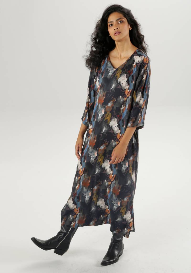 Aniston CASUAL Blusenkleid, mit extravagantem, grafischen Batik-Muster von Aniston CASUAL