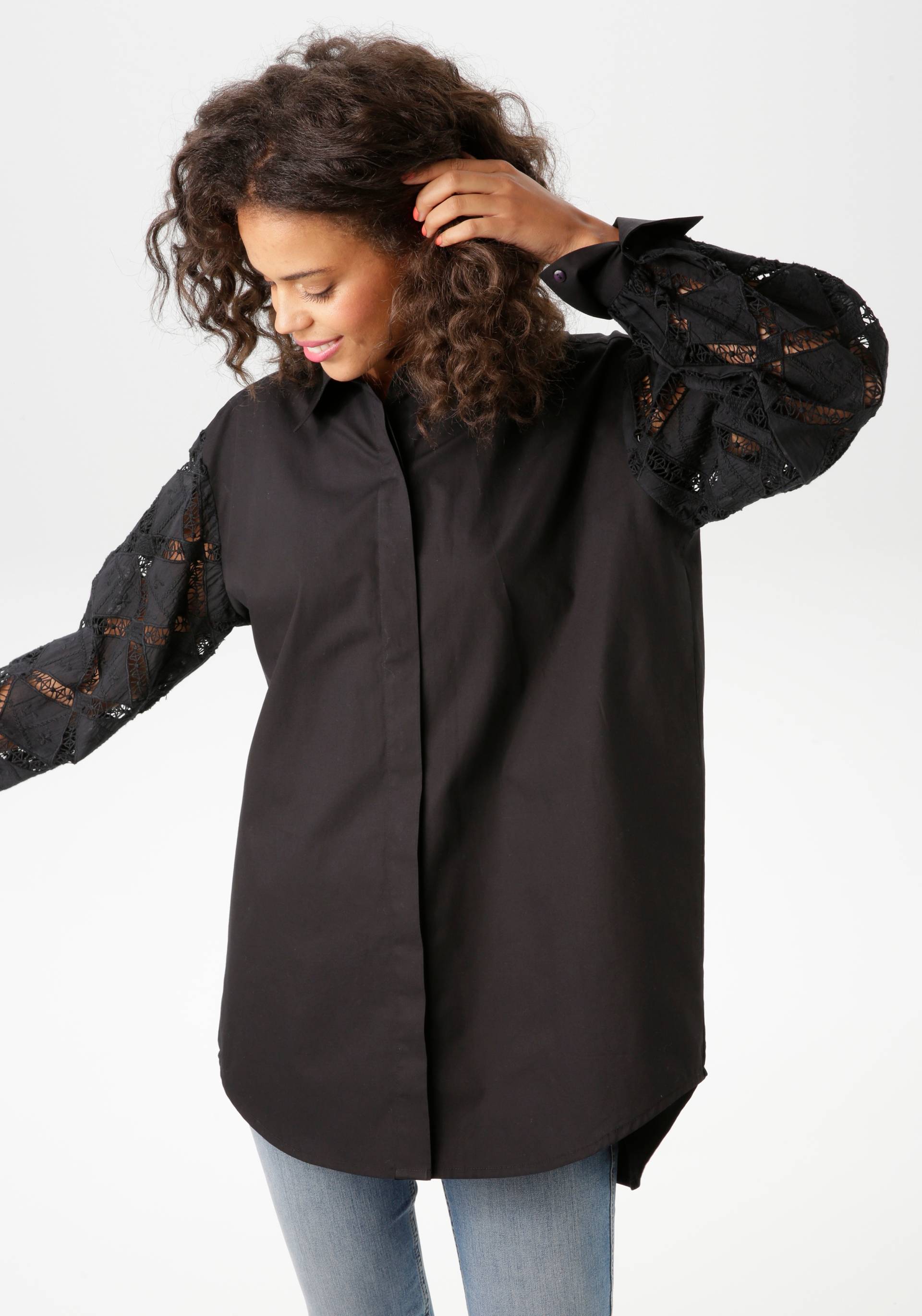 Aniston CASUAL Hemdbluse, mit Häkelspitze und Stickereien verzierte Ärmel - NEUE KOLLEKTION Aniston CASUAL Hemdbluse, mit Häkelspitze und Stickereien verzierte Ärmel - NEUE KOLLEKTION von Aniston CASUAL
