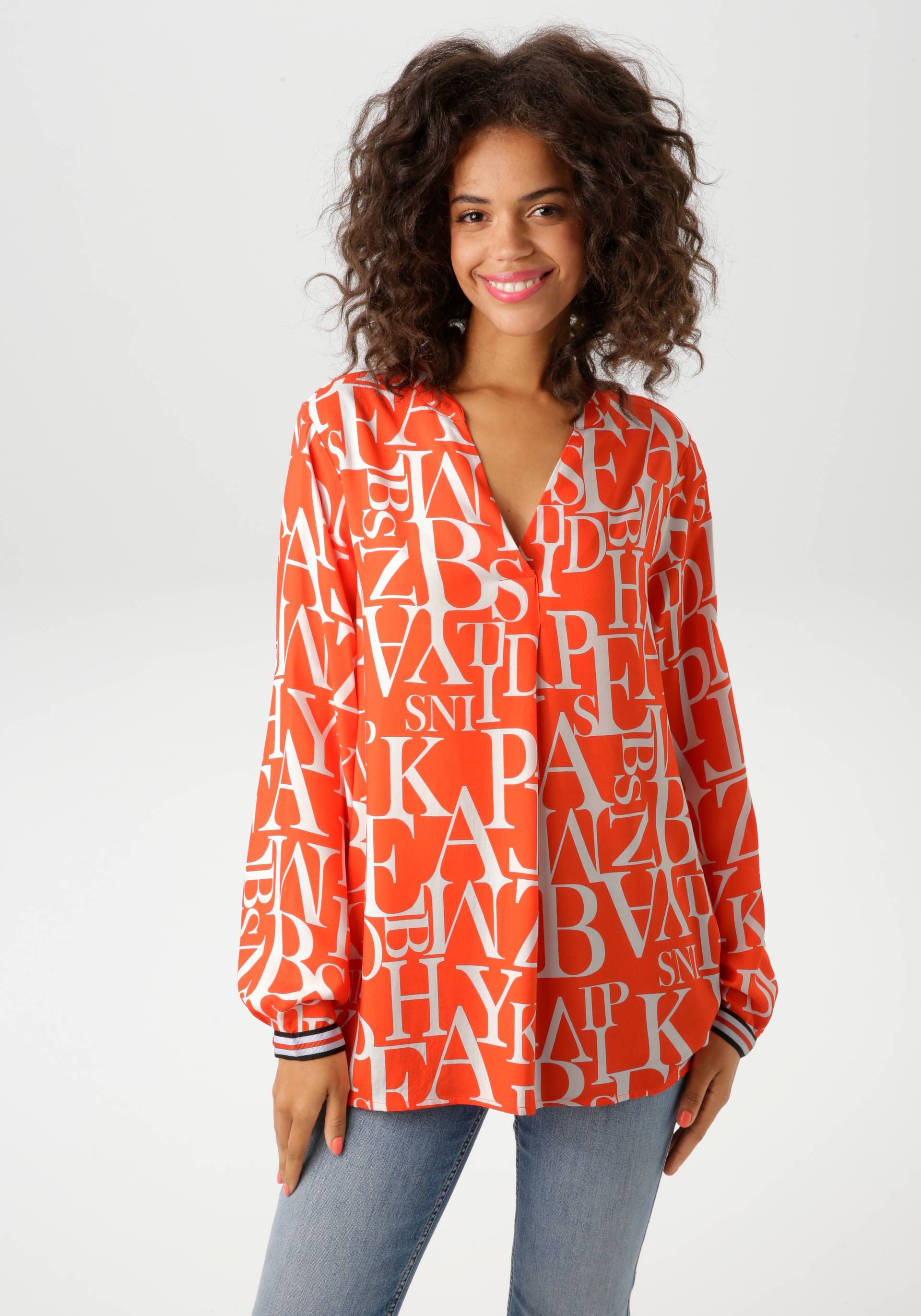 Aniston CASUAL Schlupfbluse, mit Buchstaben bedruckt Aniston CASUAL Schlupfbluse, mit Buchstaben bedruckt von Aniston CASUAL