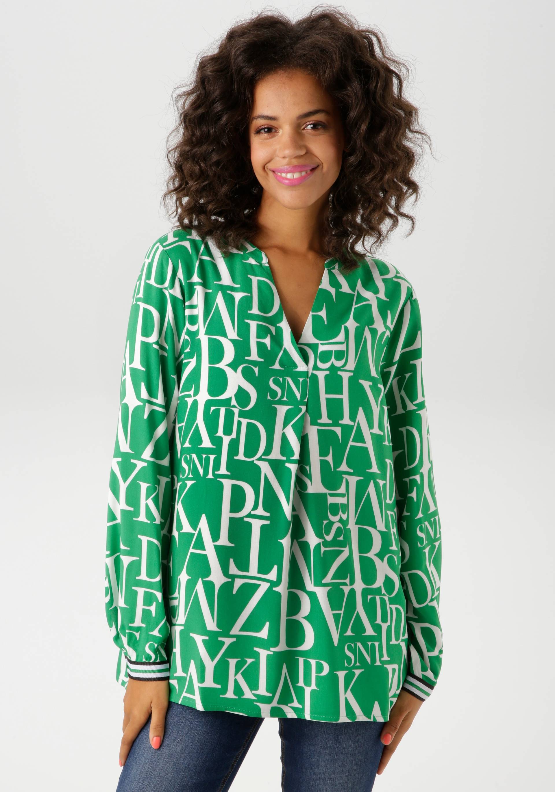 Aniston CASUAL Schlupfbluse, mit Buchstaben bedruckt Aniston CASUAL Schlupfbluse, mit Buchstaben bedruckt von Aniston CASUAL