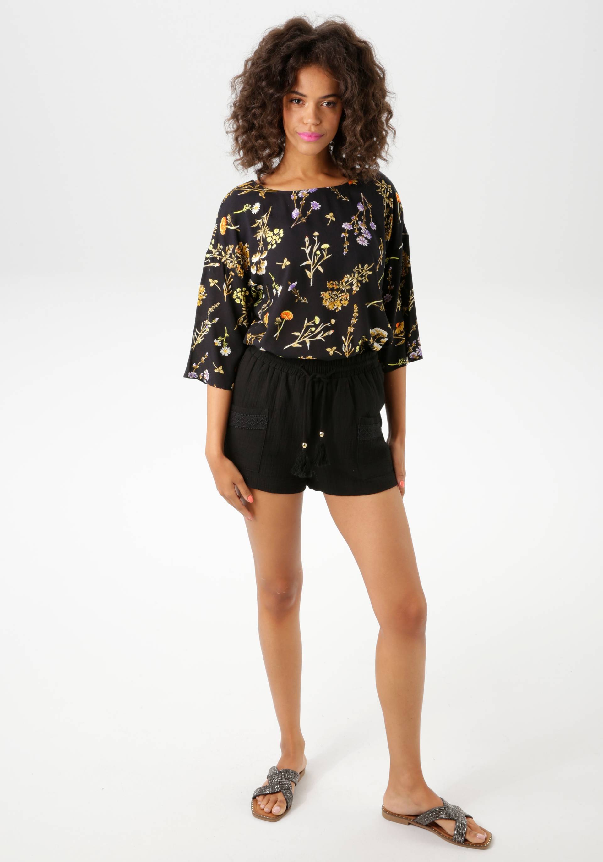 Aniston CASUAL Schlupfbluse, mit farbharmonischen Blumendruck - NEUE KOLLEKTION Aniston CASUAL Schlupfbluse, mit farbharmonischen Blumendruck - NEUE KOLLEKTION von Aniston CASUAL