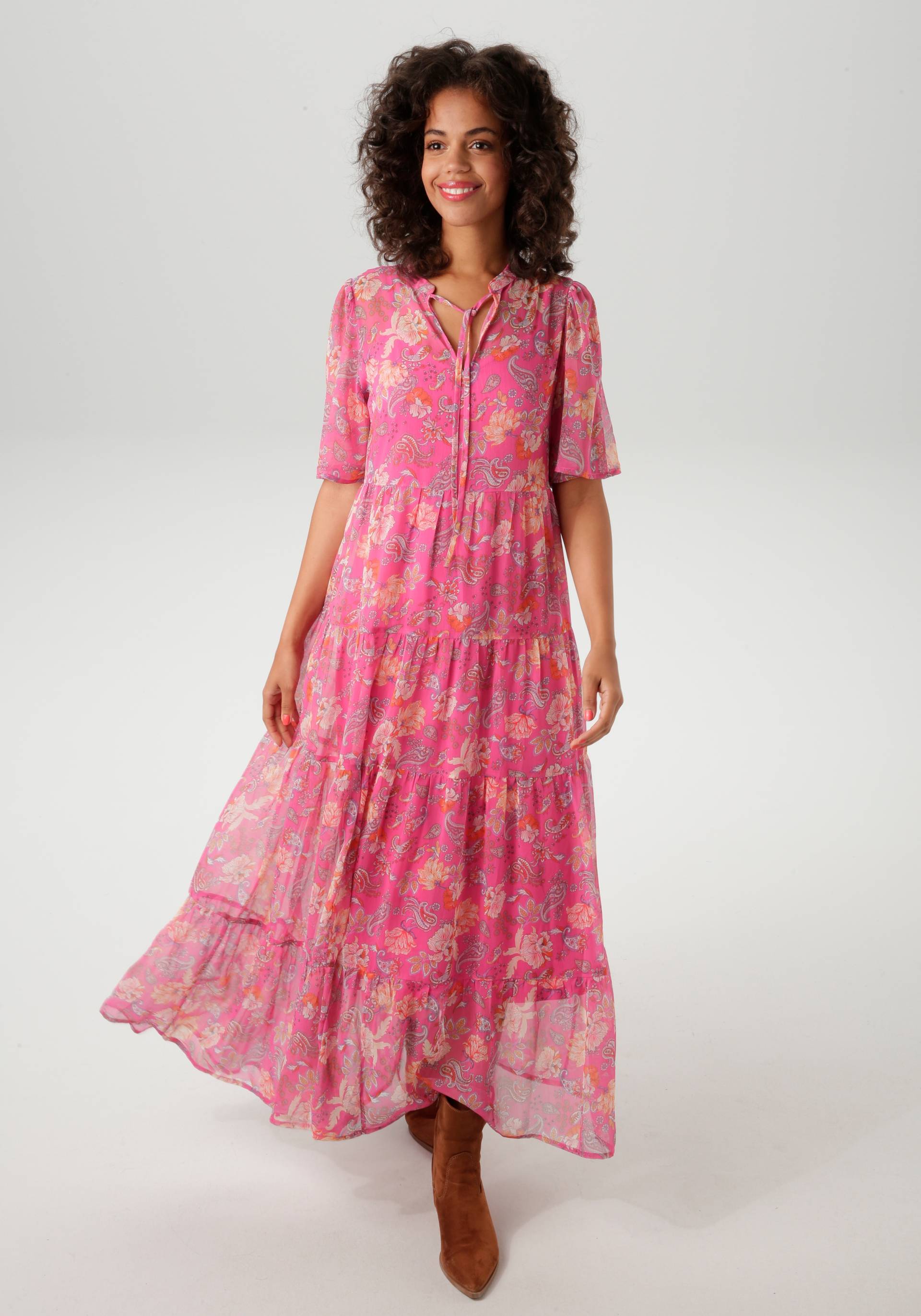 Aniston CASUAL Sommerkleid, mit fantasievollem Blumen- und Paisley-Druck von Aniston CASUAL