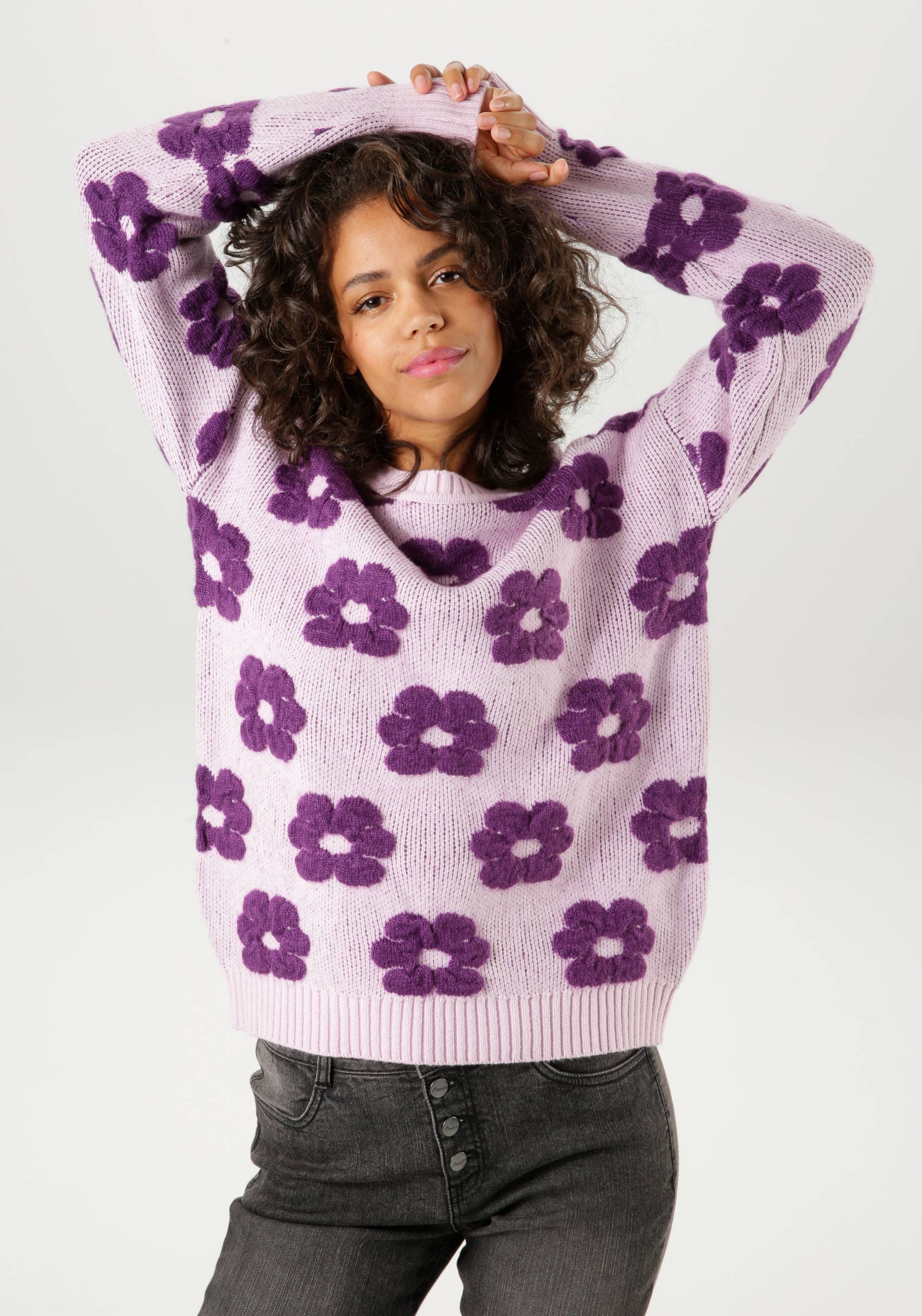 Aniston CASUAL Strickpullover, mit aufgestrickten Blüten Aniston CASUAL Strickpullover, mit aufgestrickten Blüten von Aniston CASUAL