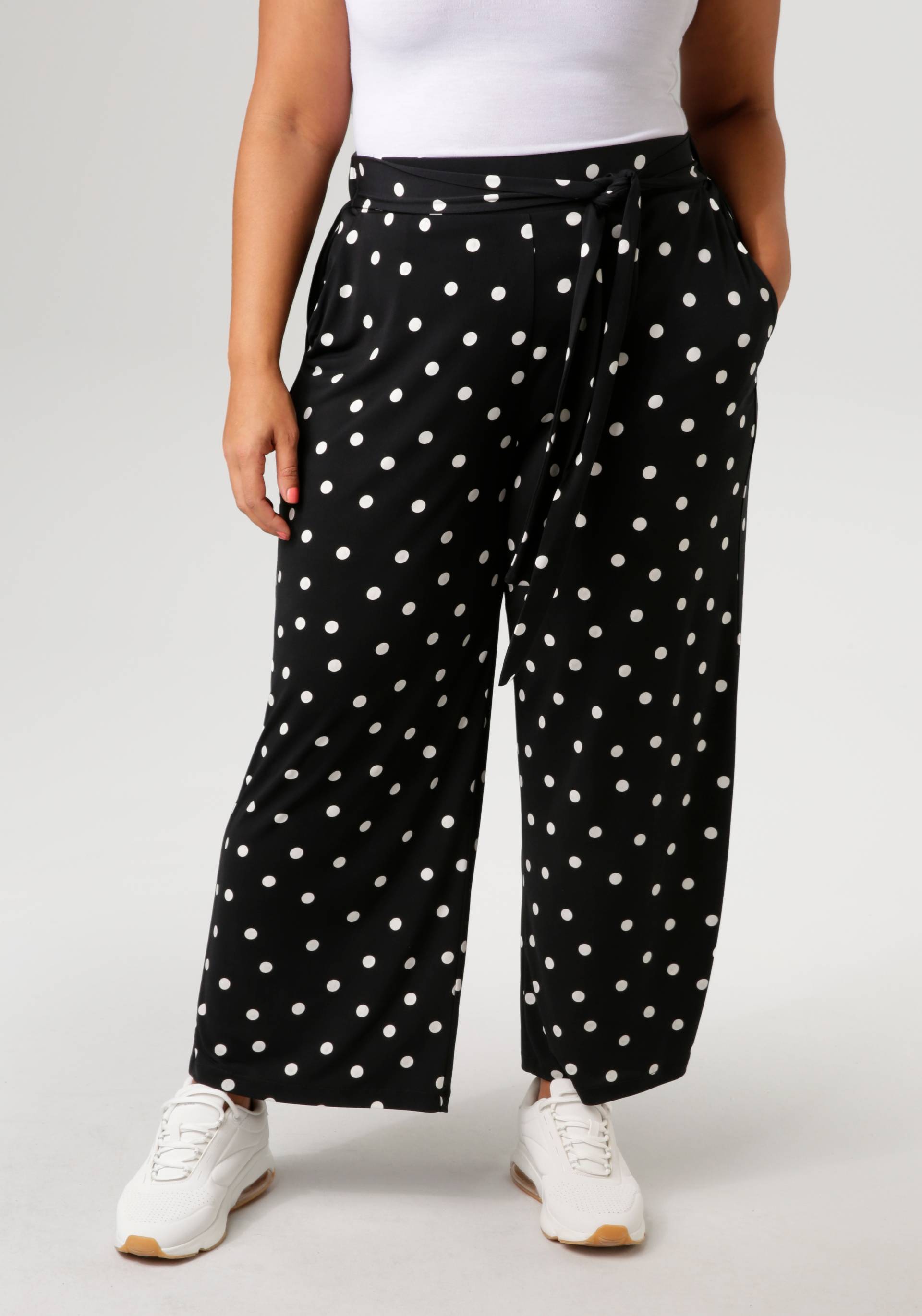 Aniston PLUS Culotte, im tupfen-Dessin - NEUE KOLLEKTION Aniston PLUS Culotte, im tupfen-Dessin - NEUE KOLLEKTION von Aniston PLUS