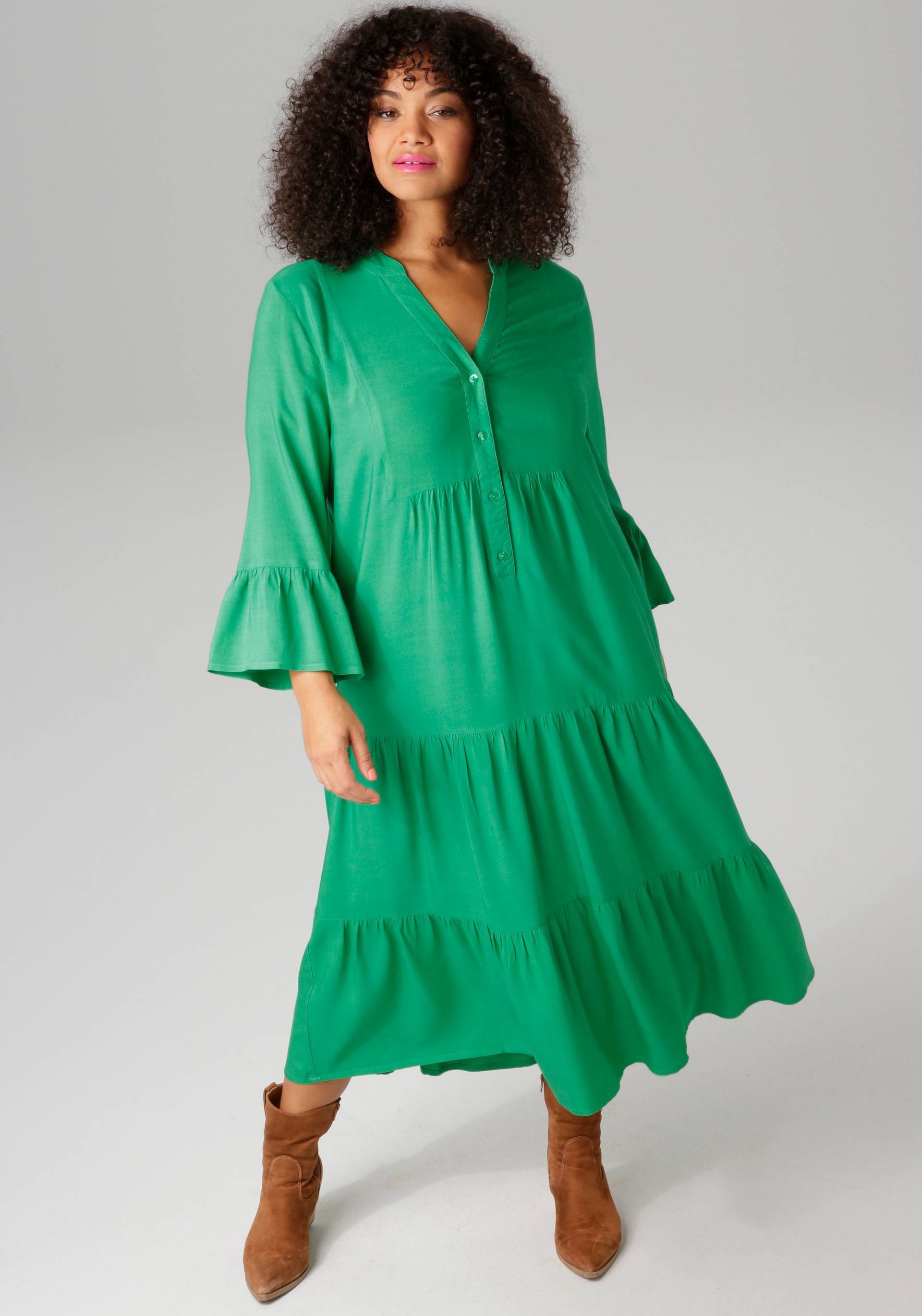 Aniston PLUS Midikleid, In trendigen Farben - NEUE KOLLEKTION Aniston PLUS Midikleid, In trendigen Farben - NEUE KOLLEKTION von Aniston PLUS