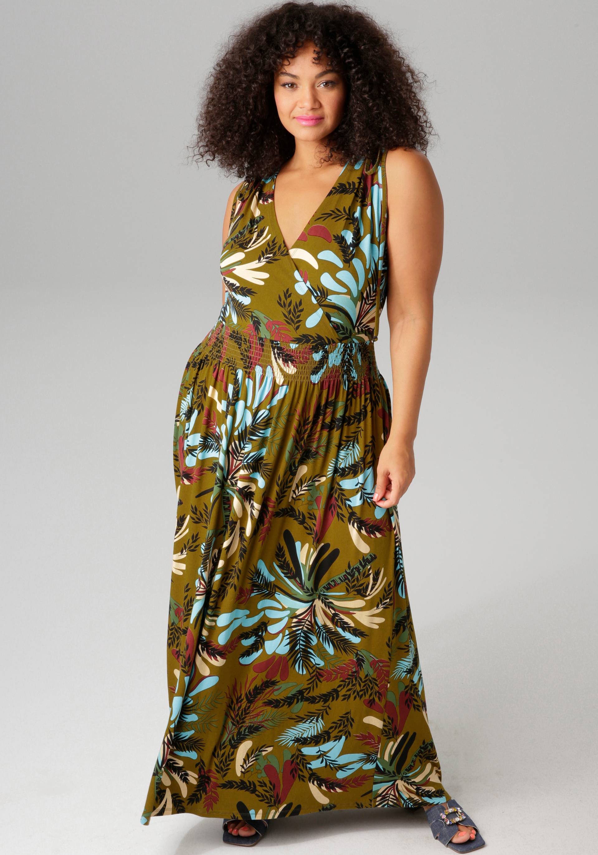 Aniston PLUS Sommerkleid, mit breiten Trägern zum Raffen Aniston PLUS Sommerkleid, mit breiten Trägern zum Raffen von Aniston PLUS