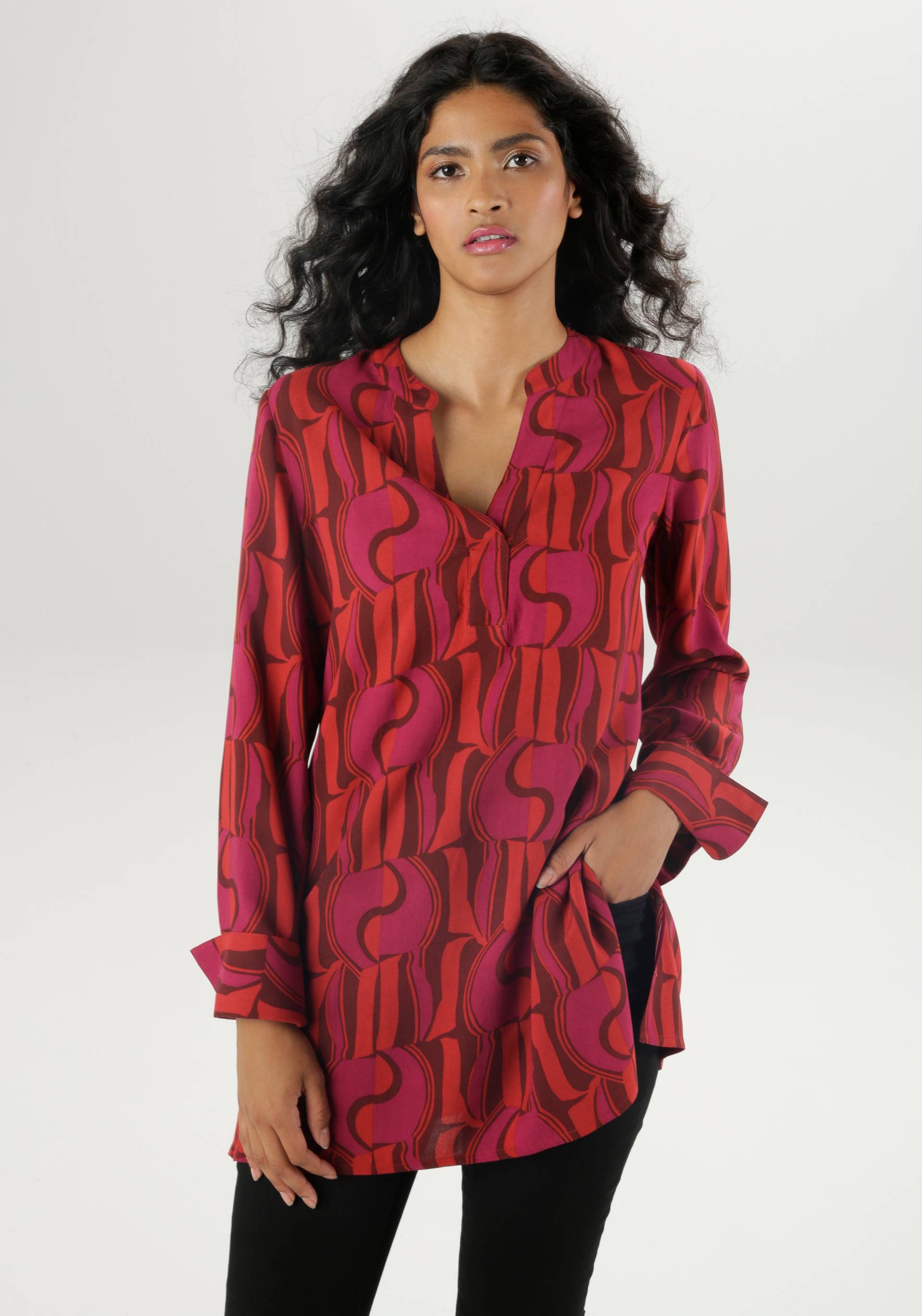 Aniston SELECTED Longbluse, mit asymmetrischem Saum und extra langen Manschetten Aniston SELECTED Longbluse, mit asymmetrischem Saum und extra langen Manschetten von Aniston SELECTED