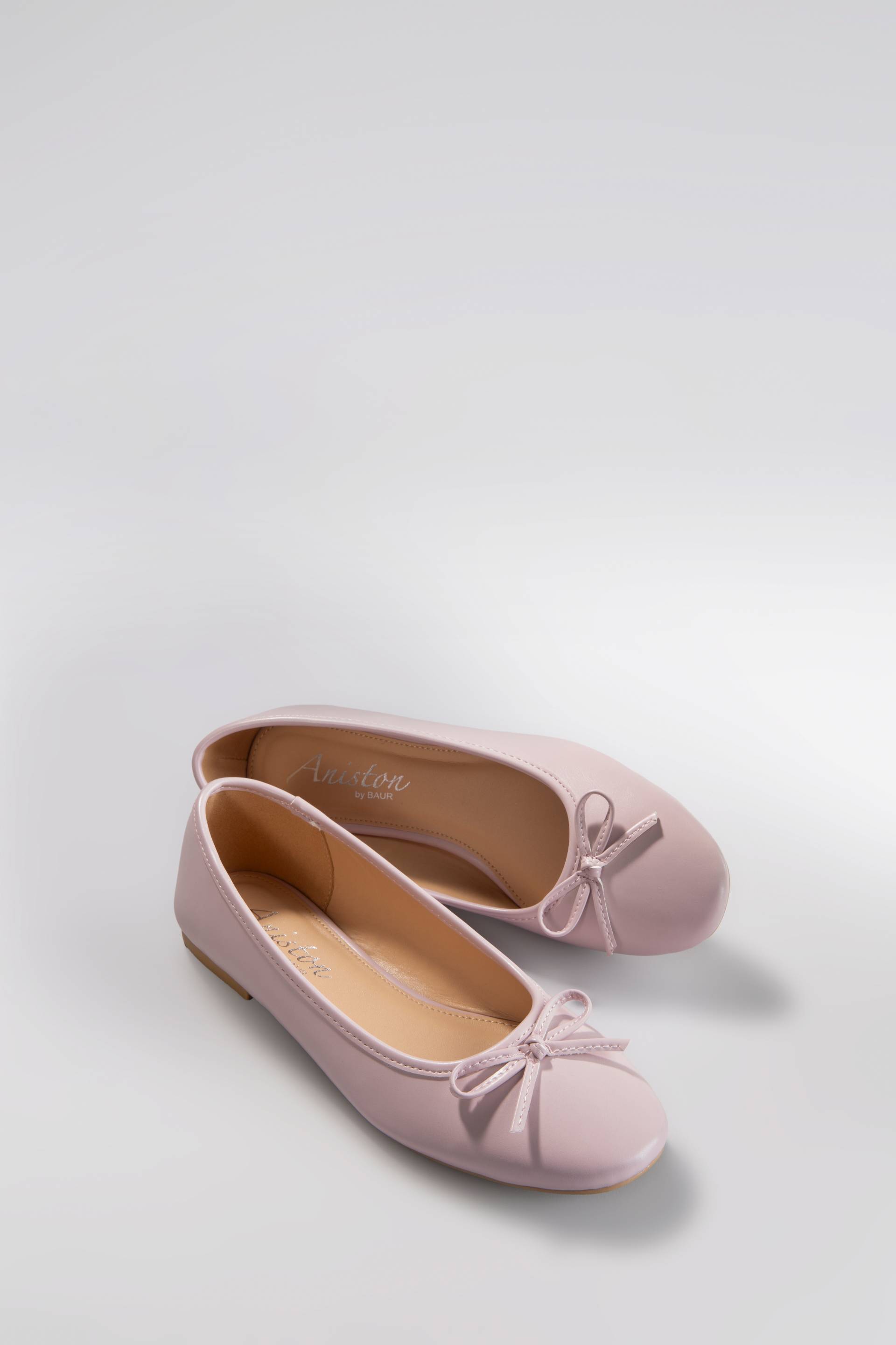 Aniston SHOES Ballerina, Loafer, Slipper, Schlupfschuh - NEUE KOLLEKTION Aniston SHOES Ballerina, Loafer, Slipper, Schlupfschuh - NEUE KOLLEKTION von Aniston SHOES