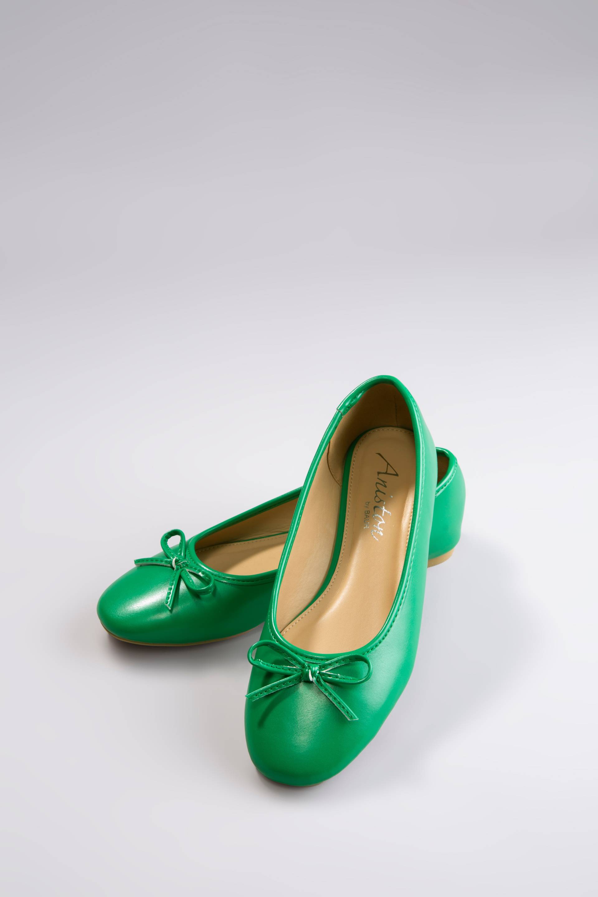 Aniston SHOES Ballerina, Loafer, Slipper, Schlupfschuh - NEUE KOLLEKTION Aniston SHOES Ballerina, Loafer, Slipper, Schlupfschuh - NEUE KOLLEKTION von Aniston SHOES