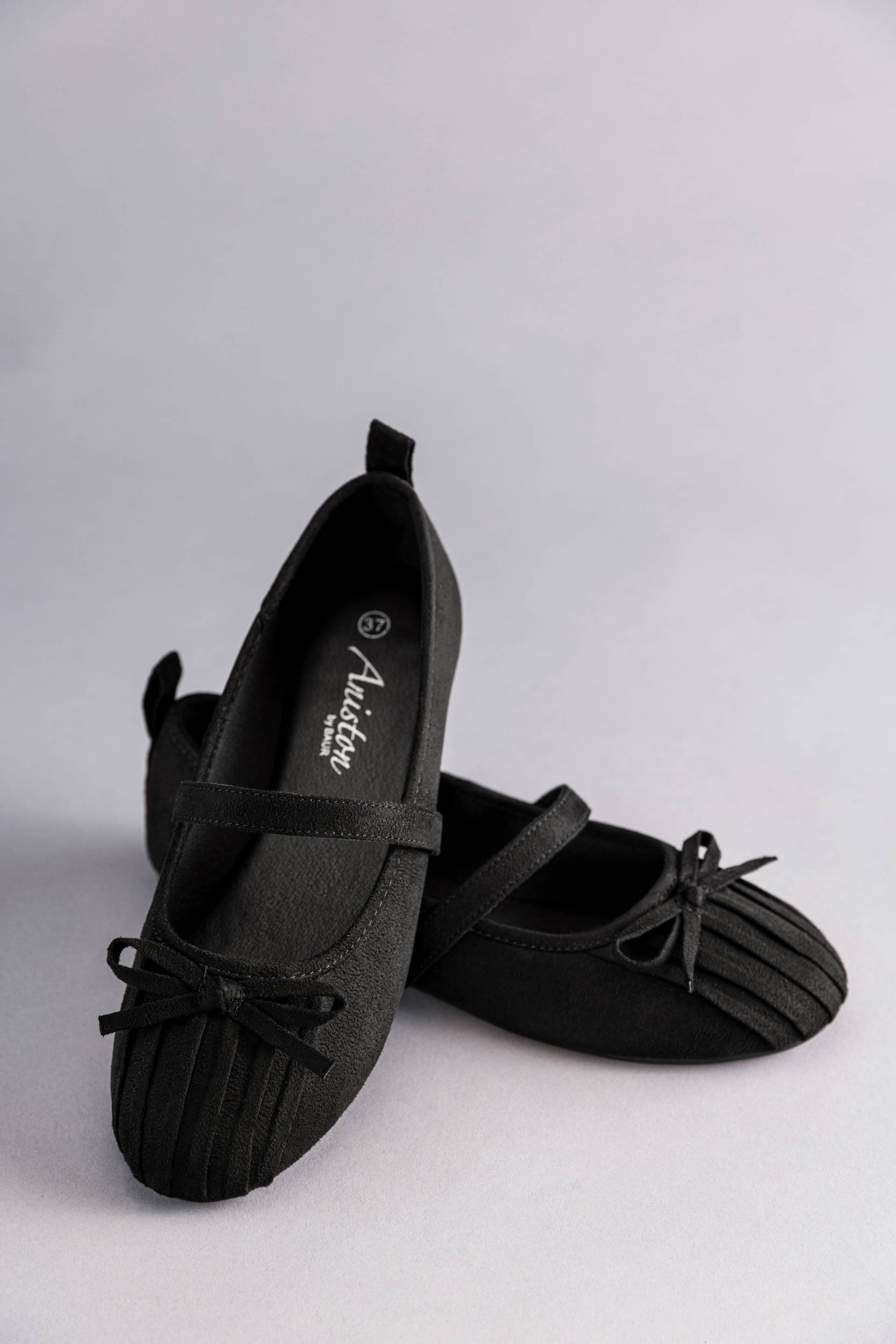 Aniston SHOES Ballerina, Riemchenballerina, Schlupfschuh, Loafer, Slipper - NEUE KOLLEKTION Aniston SHOES Ballerina, Riemchenballerina, Schlupfschuh, Loafer, Slipper - NEUE KOLLEKTION von Aniston SHOES