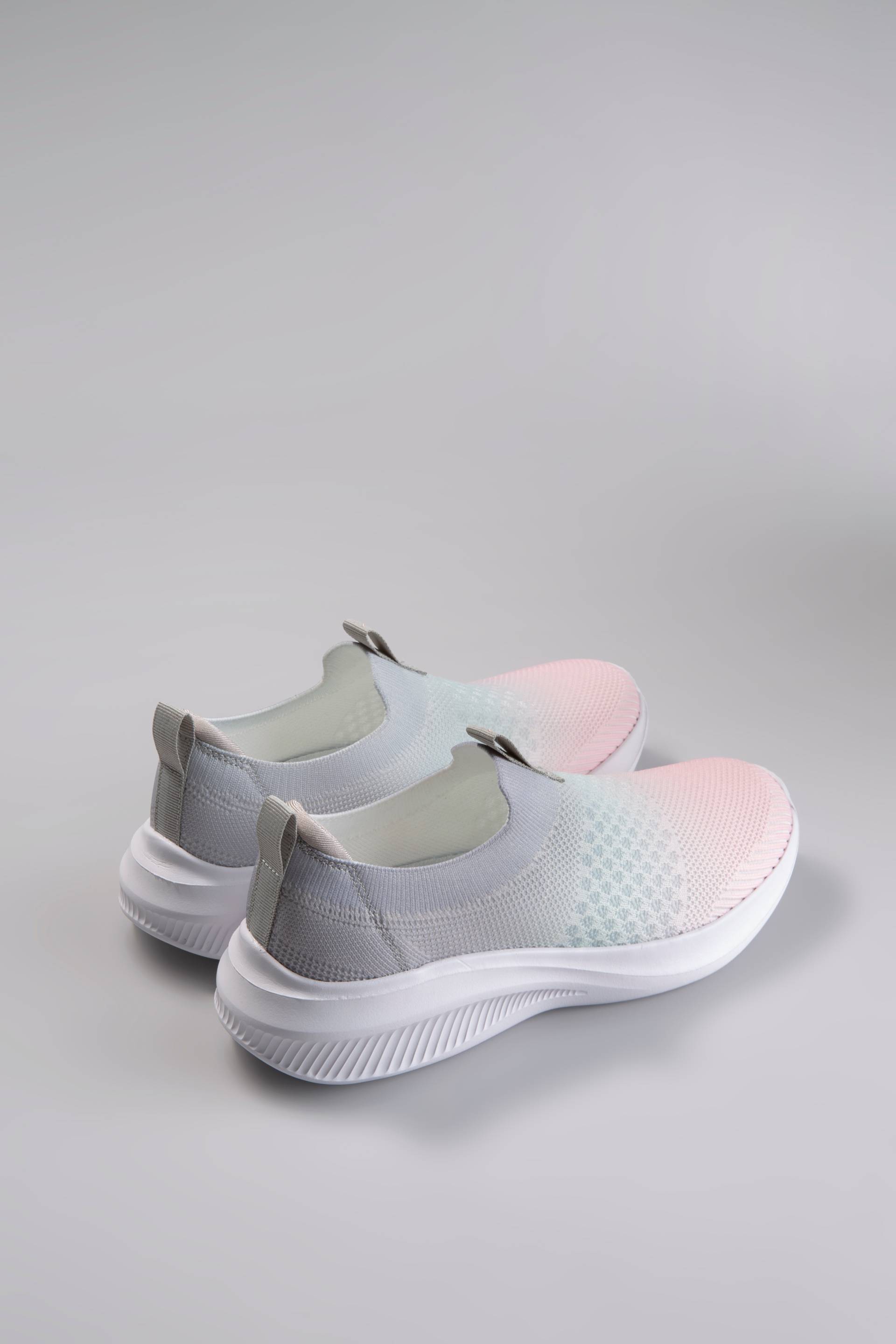 Aniston SHOES Slip-On Sneaker, Freizeitschuh, Barfussschuh, Schlupfschuh - NEUE KOLLEKTION Aniston SHOES Slip-On Sneaker, Freizeitschuh, Barfussschuh, Schlupfschuh - NEUE KOLLEKTION von Aniston SHOES