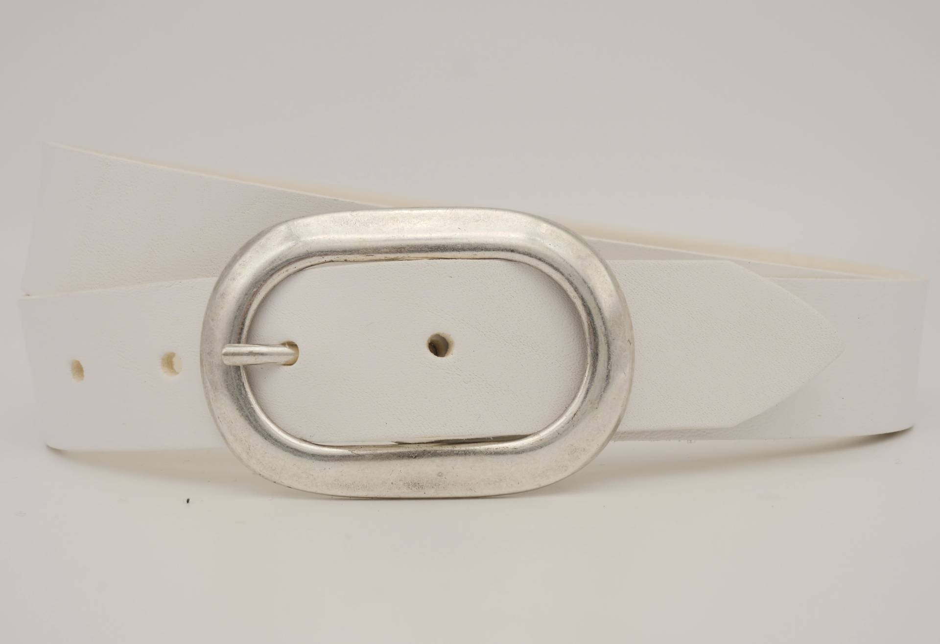 AnnaMatoni Ledergürtel, mit silberfarbenner ovaler Schliesse von AnnaMatoni