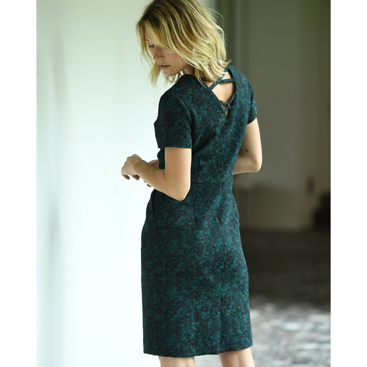 Figurbetontes Jacquard-Kleid von Anne weyburn