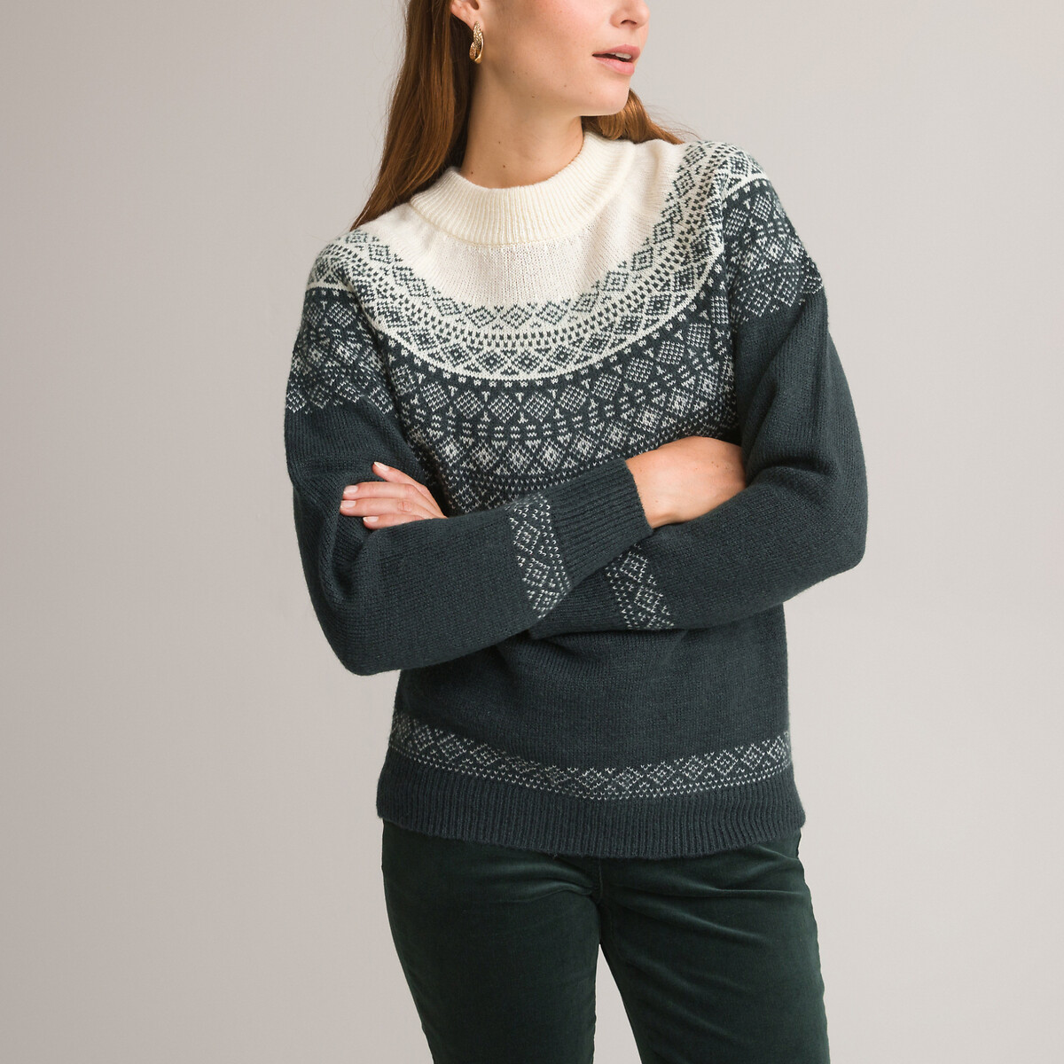 Grobstrickpullover mit Stehkragen und Jacquardmuster von Anne weyburn