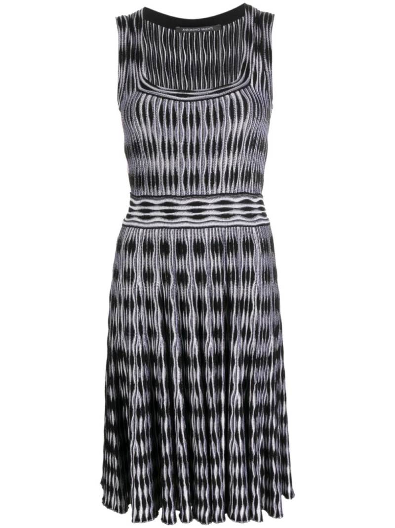 Antonino Valenti pleated knit dress - Black von Antonino Valenti