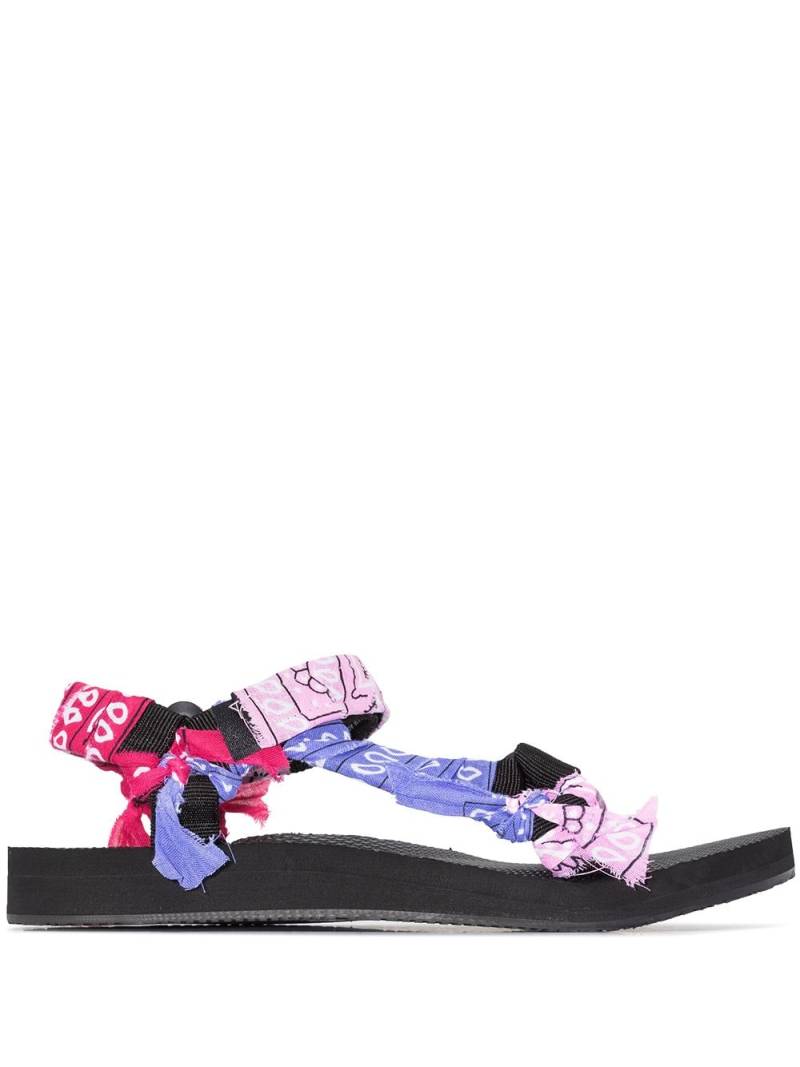 Arizona Love bandana-straps flat sandals - Pink von Arizona Love