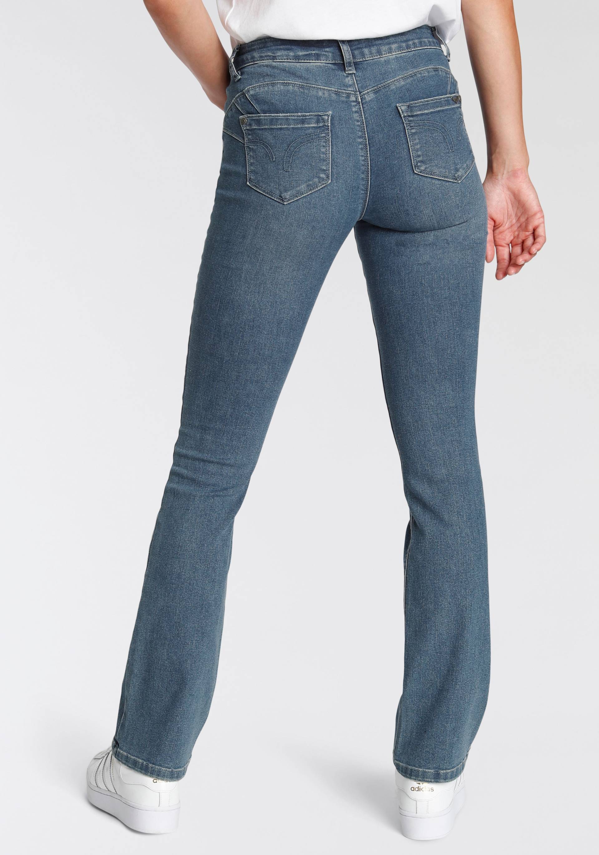 Arizona Bootcut-Jeans von Arizona