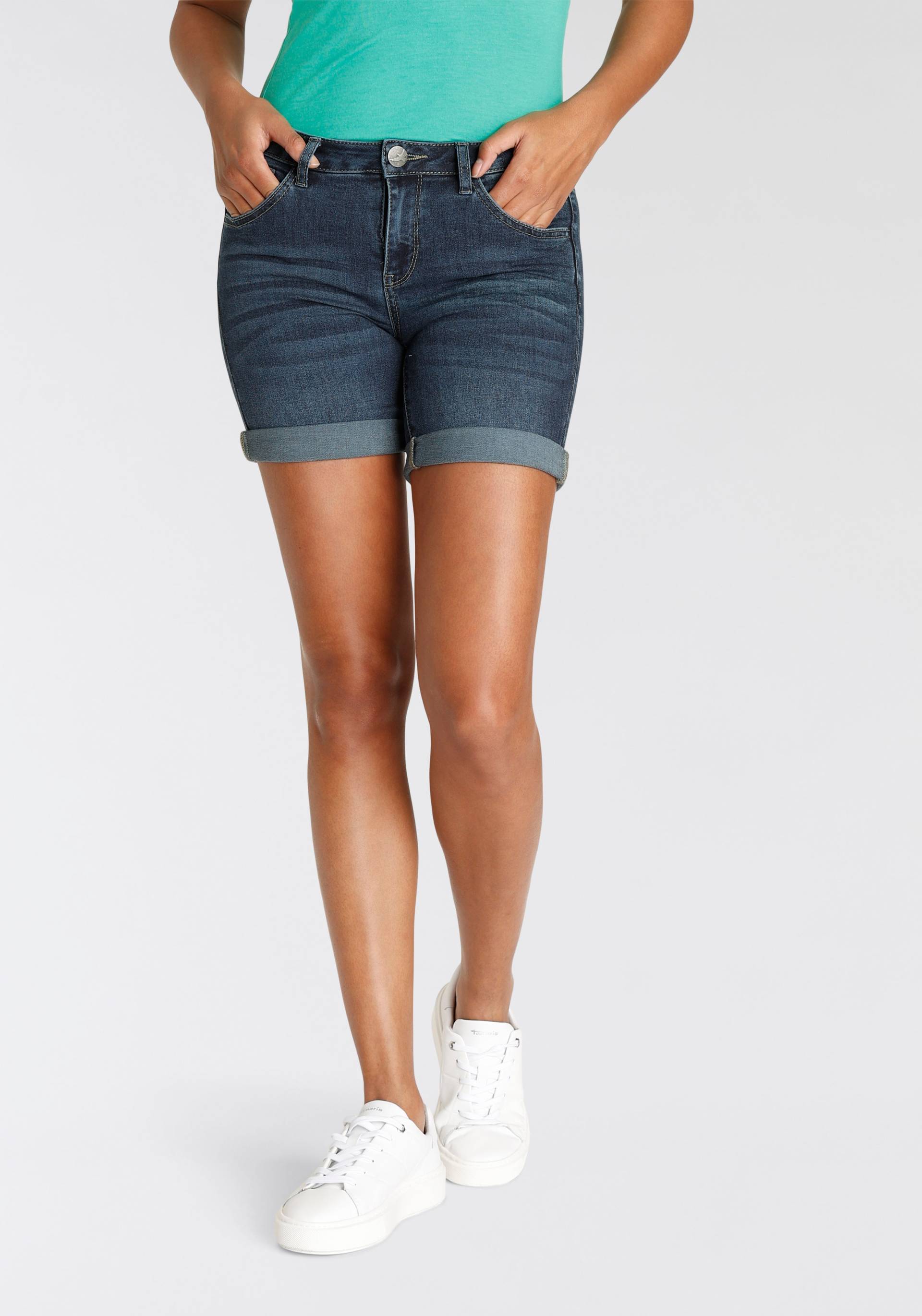 Arizona Jeansshorts »Ultra-Stretch«, extra eng geschnitten, krempelbare Beinabschlüsse Arizona Jeansshorts »Ultra-Stretch«, extra eng geschnitten, krempelbare Beinabschlüsse von Arizona