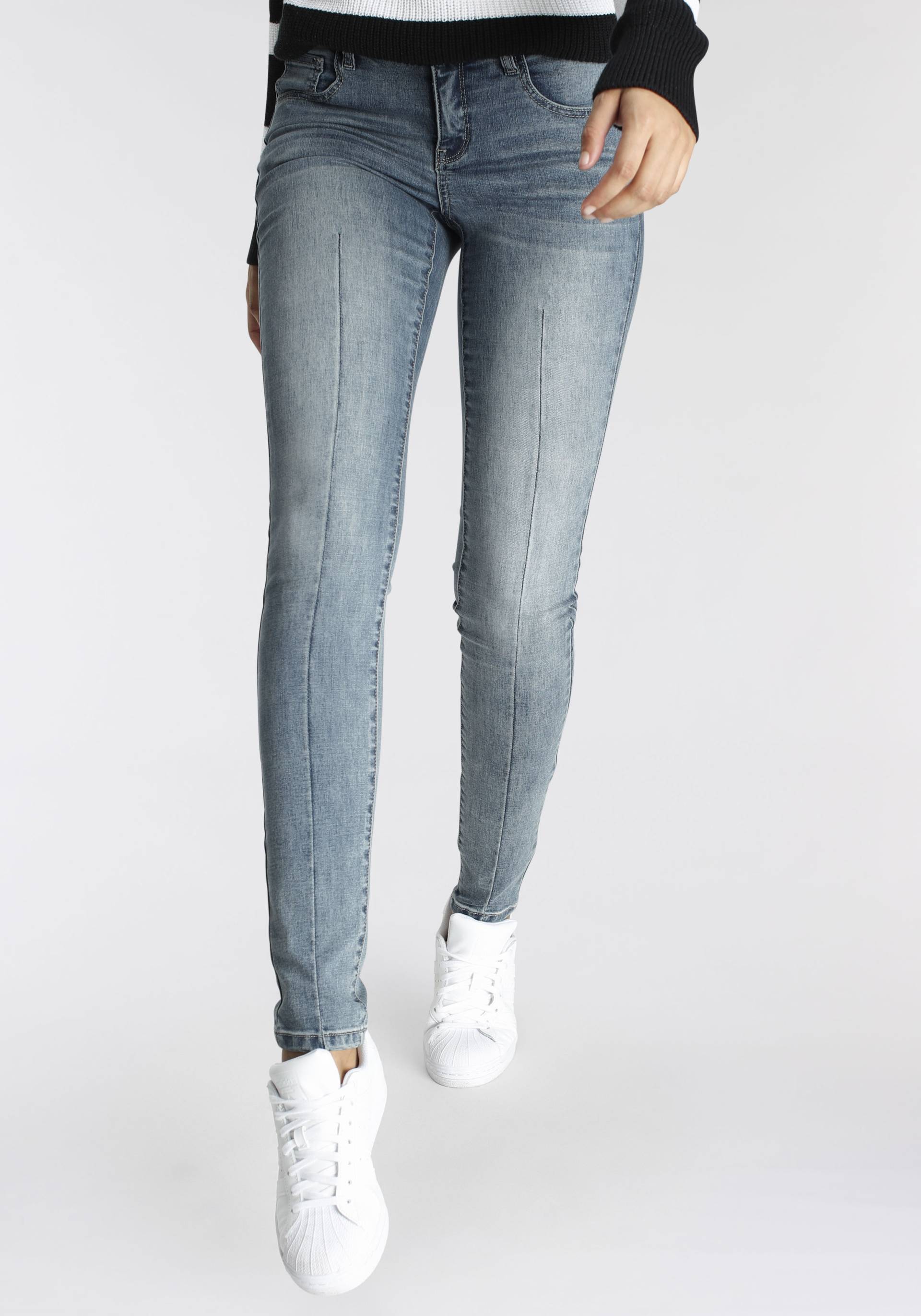 Arizona Skinny-fit-Jeans »Ultra-Stretch, sehr bequem, gut zu kombinieren« von Arizona