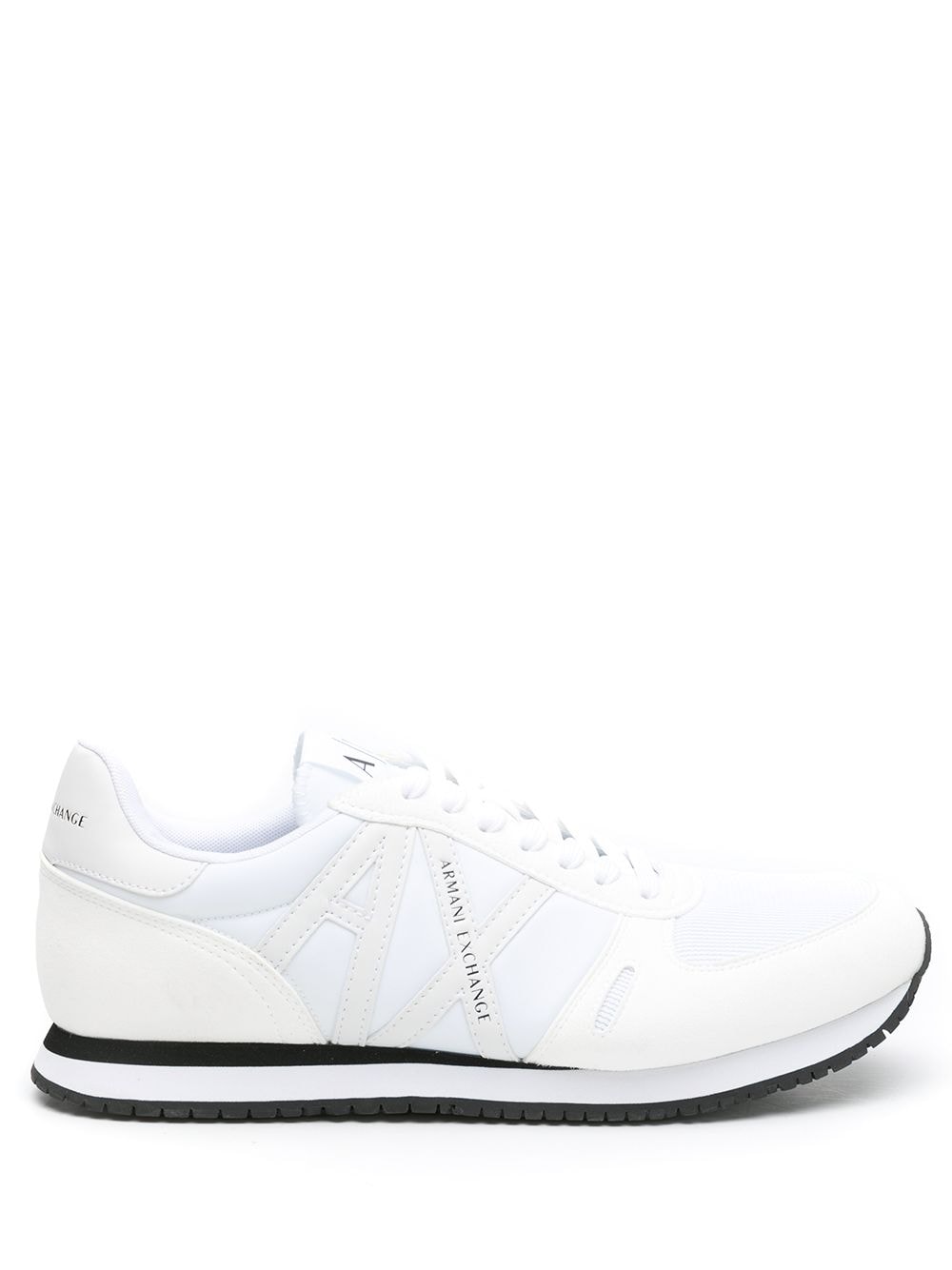 Armani Exchange logo-patch low-top sneakers - White von Armani Exchange